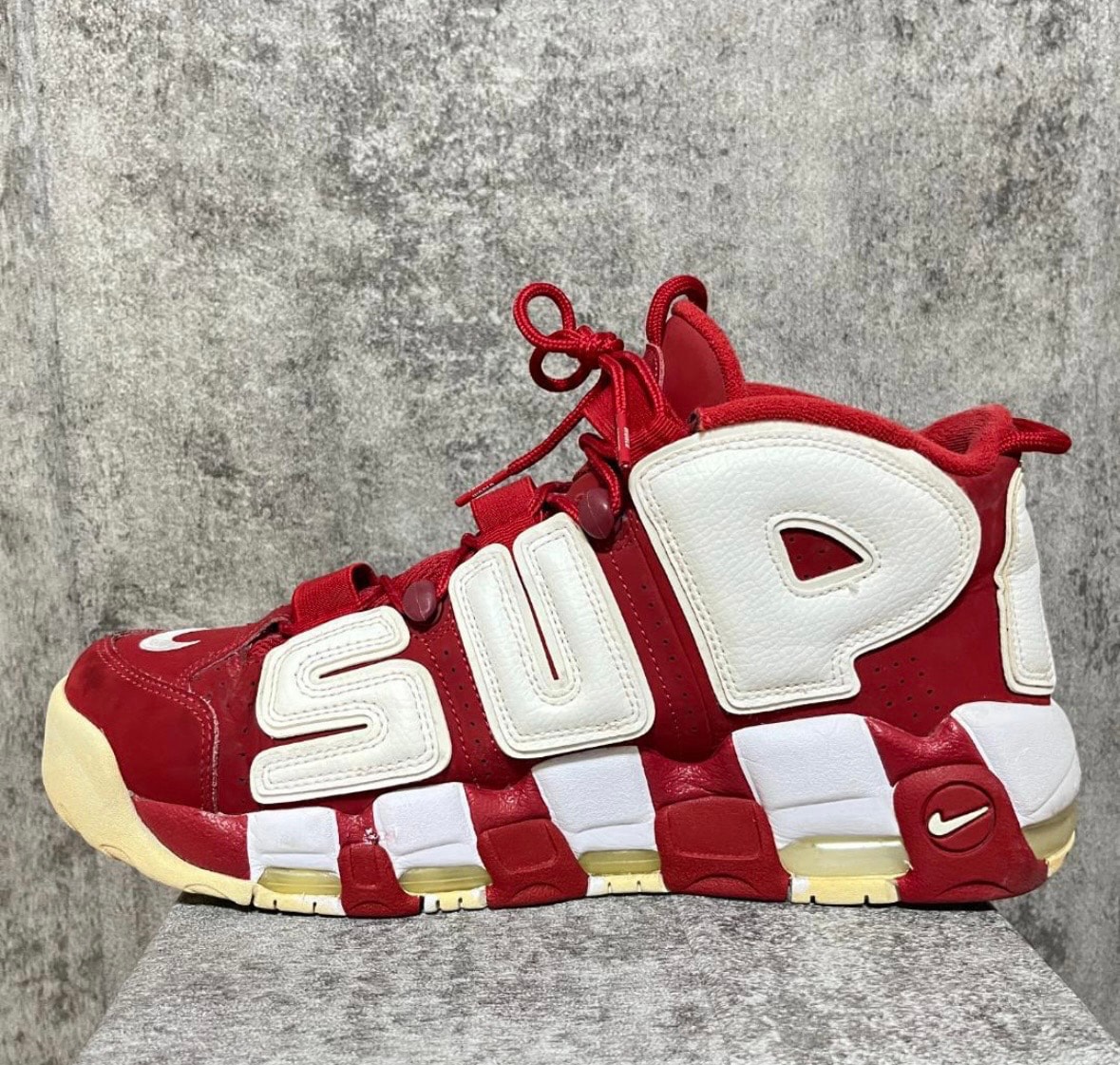 Supreme × Nike Air More Uptempo "White/Red"