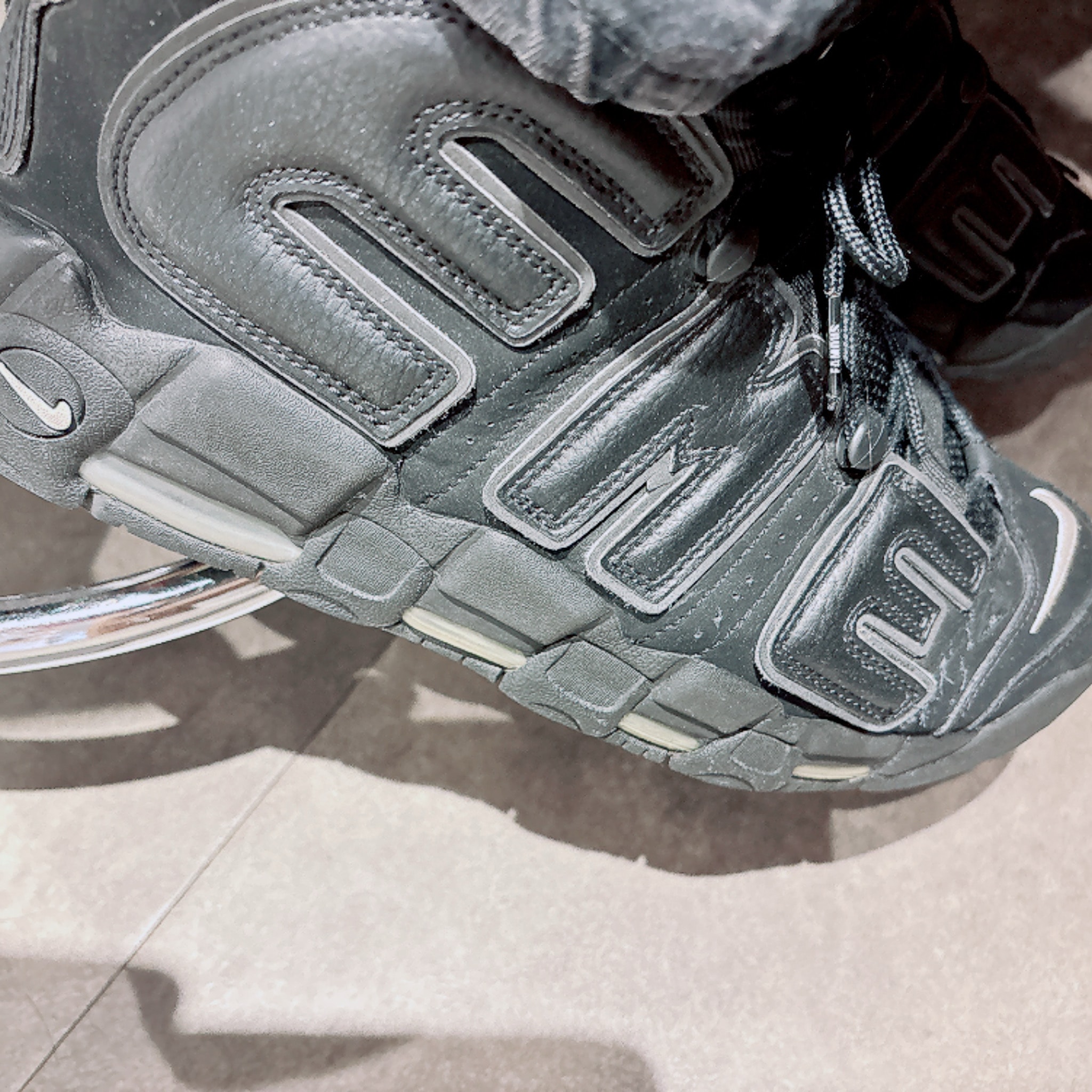 Supreme × Nike Air More Uptempo "Black"