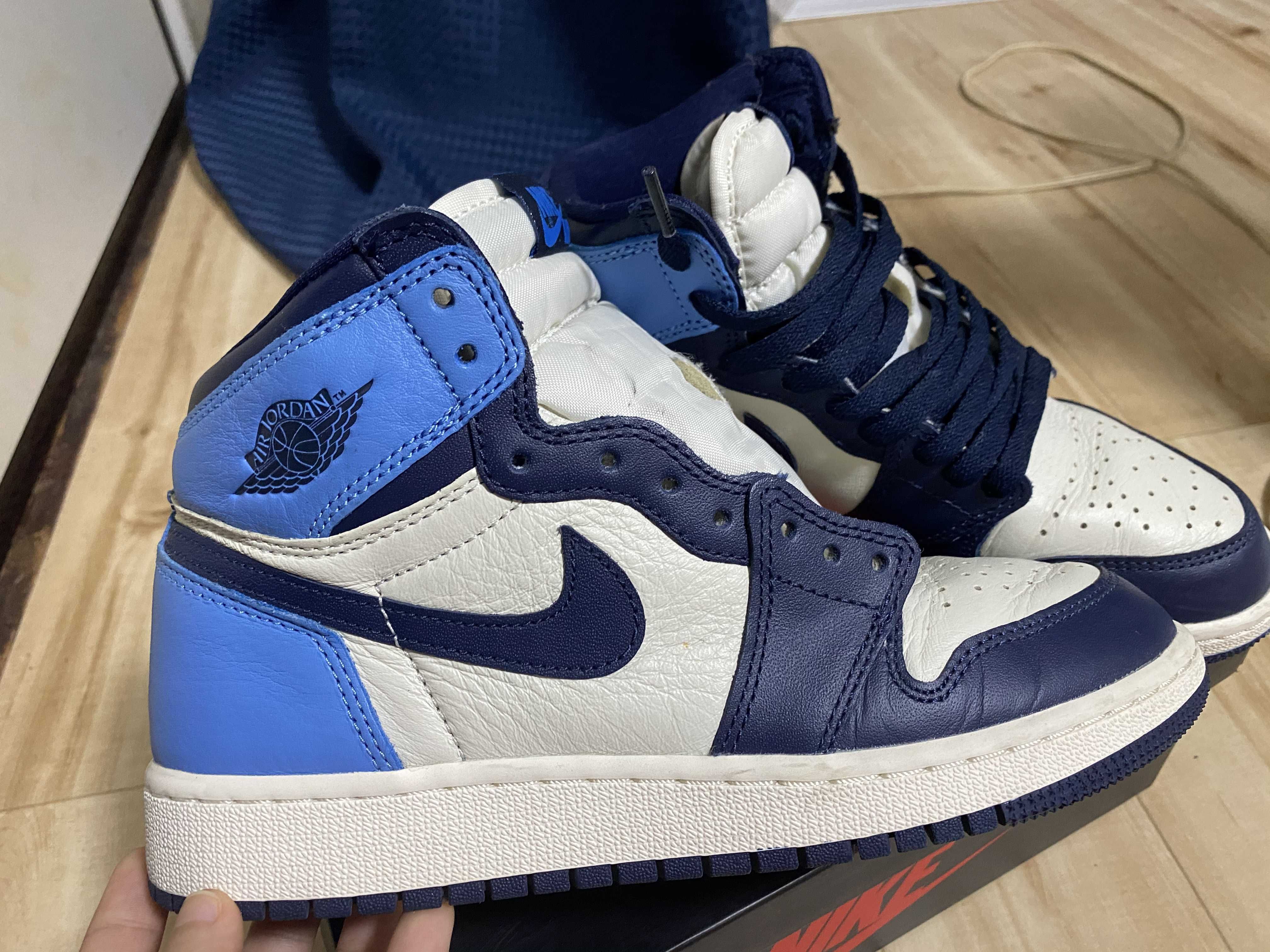 Nike GS Air Jordan 1 Retro High "Obsidian/University Blue"