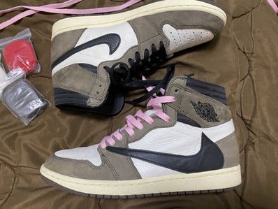 Travis Scott × Nike Air Jordan 1 Retro High OG TS SP "Sail/Dark Mocha"
