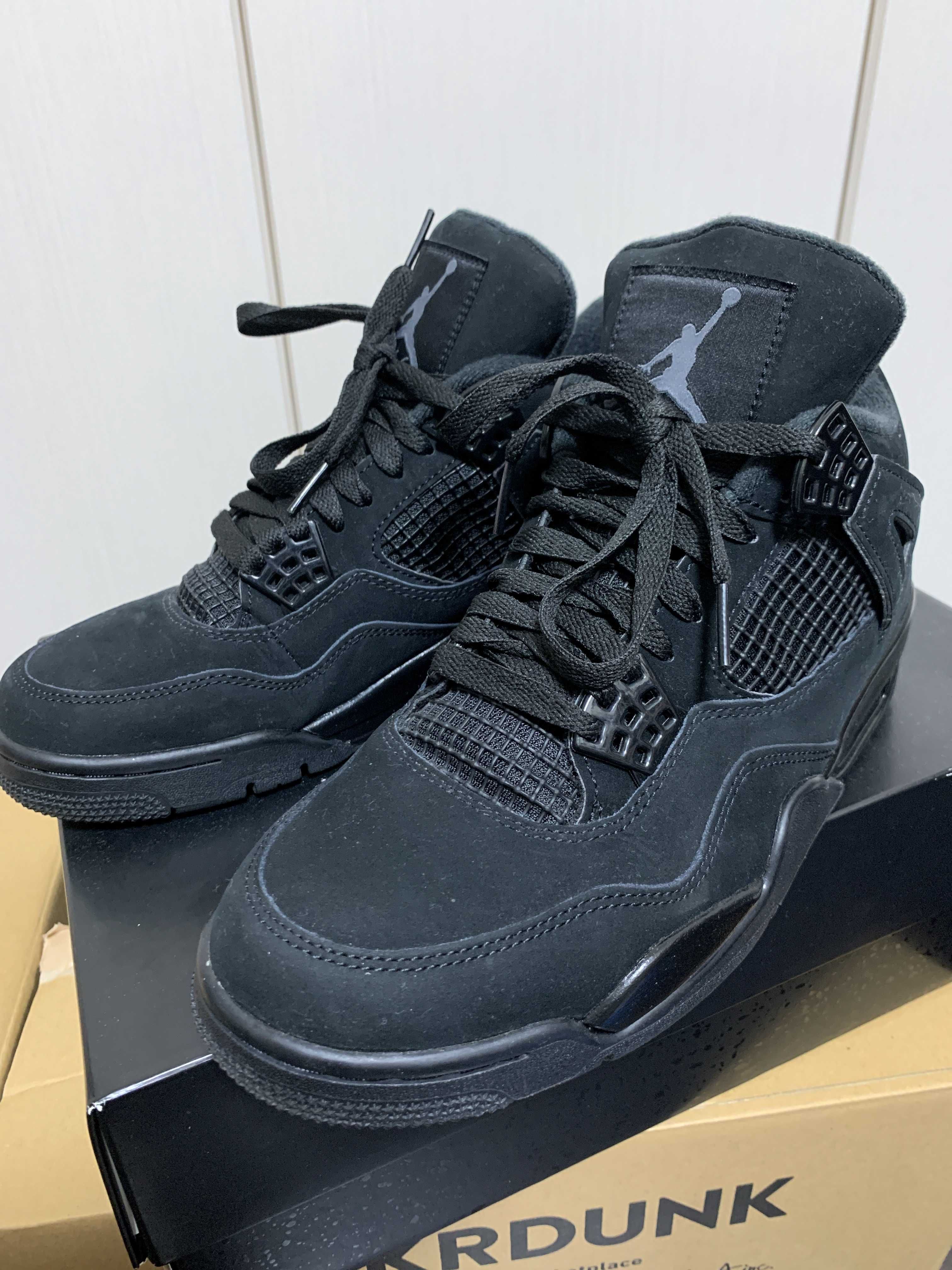 Nike Air Jordan 4 "Black Cat"