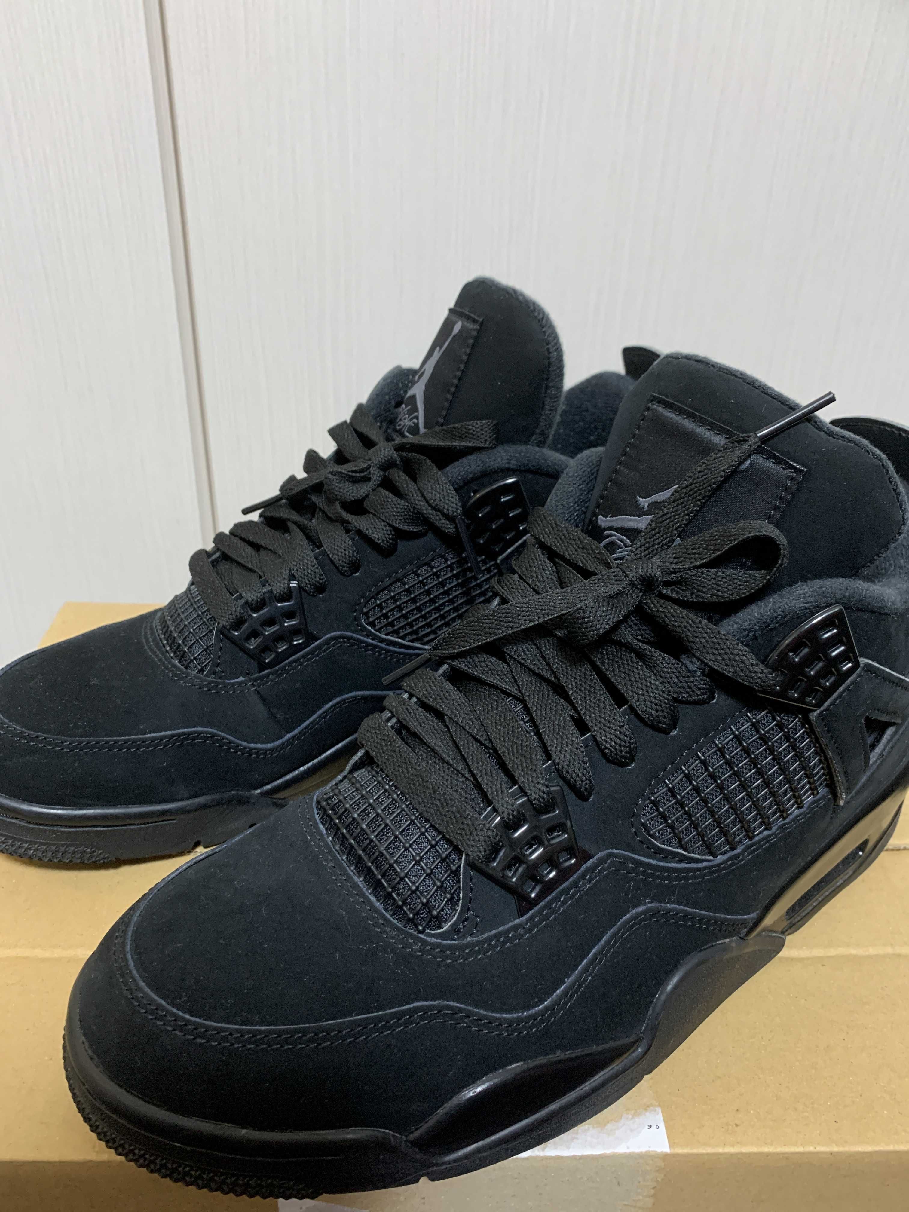 Nike Air Jordan 4 "Black Cat"
