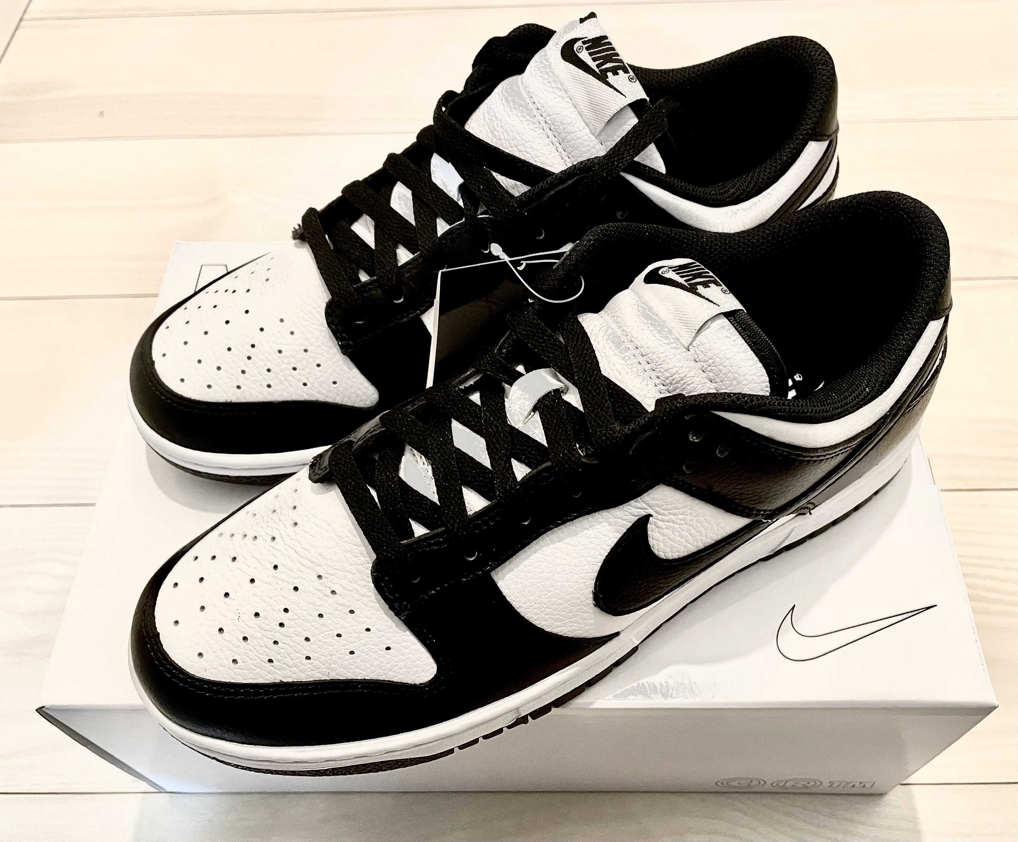 Nike Dunk Low Retro "Panda/White/Black"