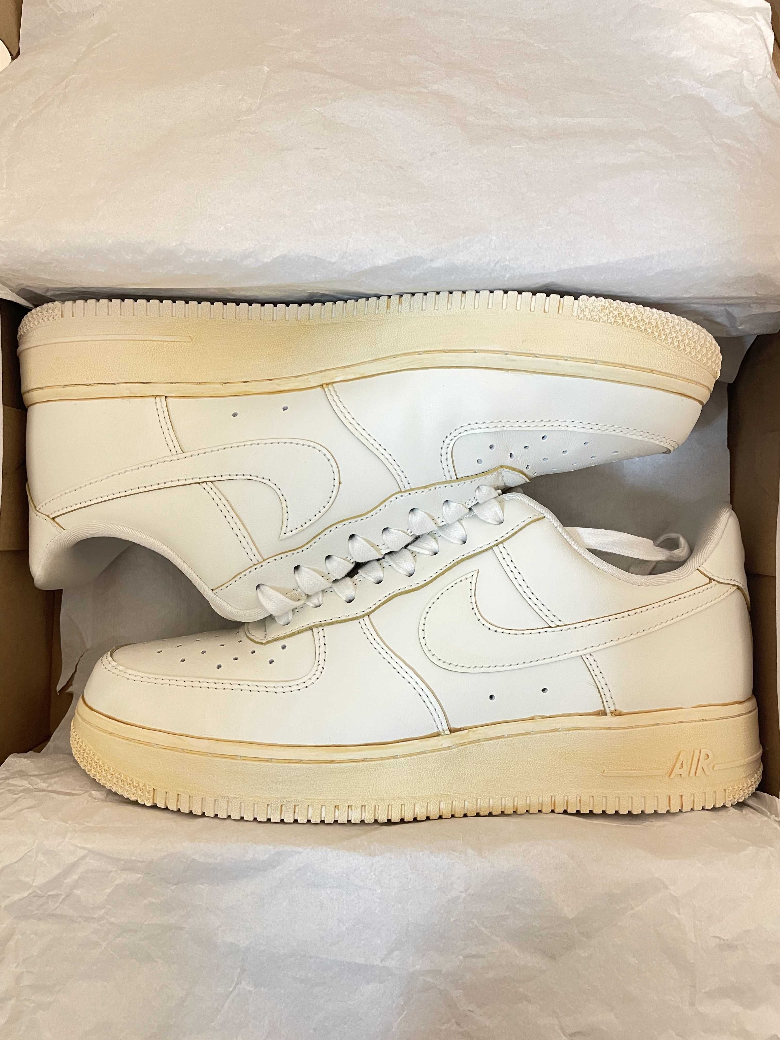 Nike Air Force 1 Low '07 LV8 "Made You Look"