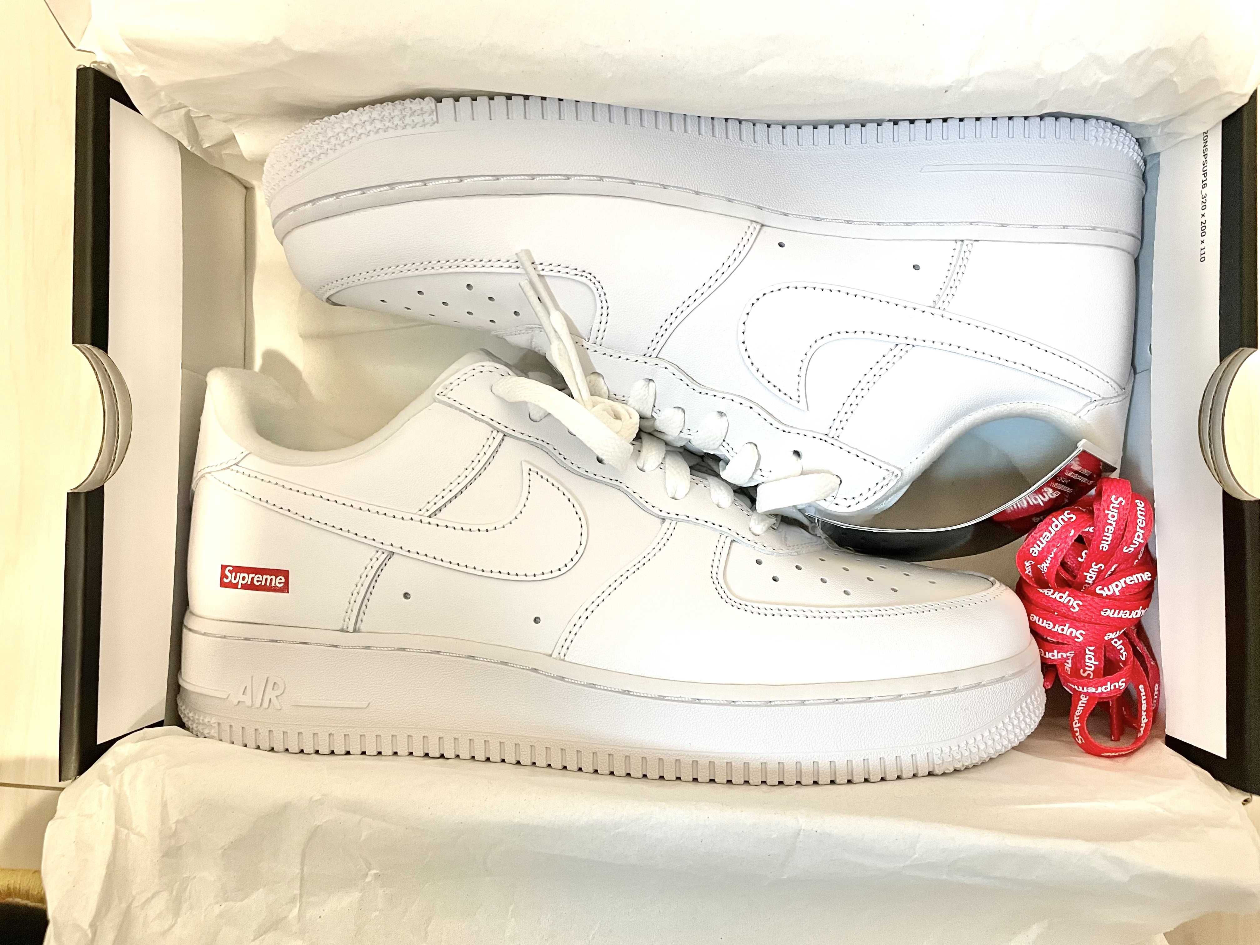 Supreme × Nike Air Force 1 Low "White"