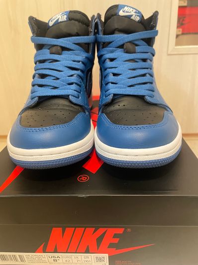 Nike Air Jordan 1 Retro High OG "Dark Marina Blue"