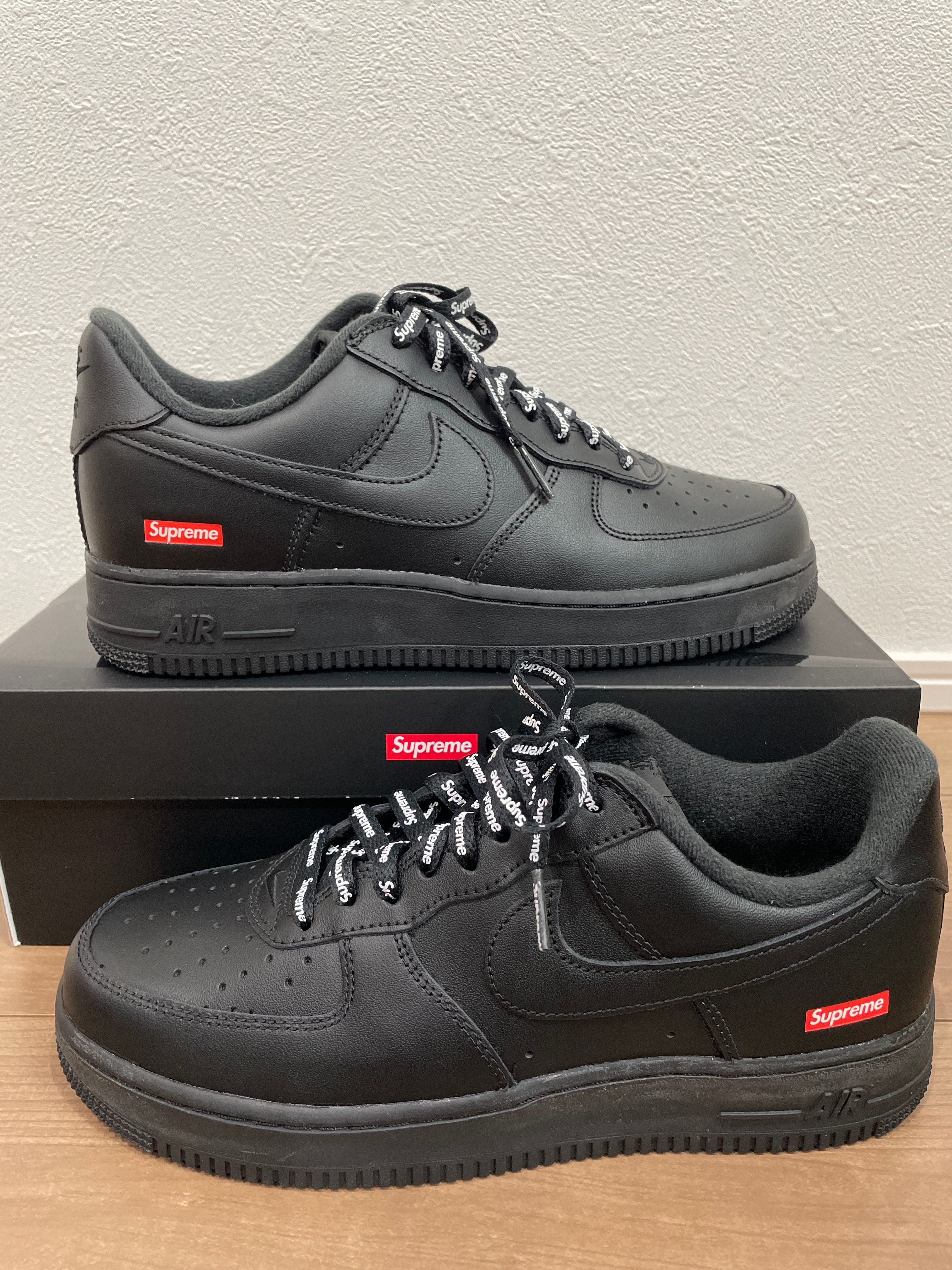 Supreme × Nike Air Force 1 Low "Black"