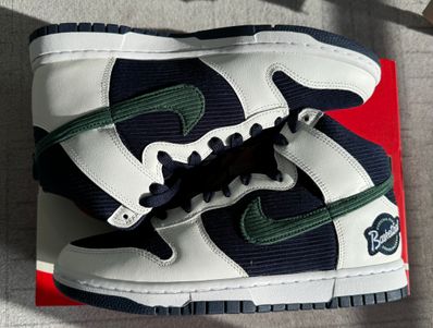 Nike Dunk High EMB "College Navy"