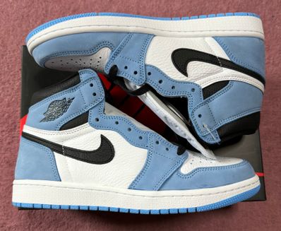 Nike Air Jordan 1 High OG "University Blue"