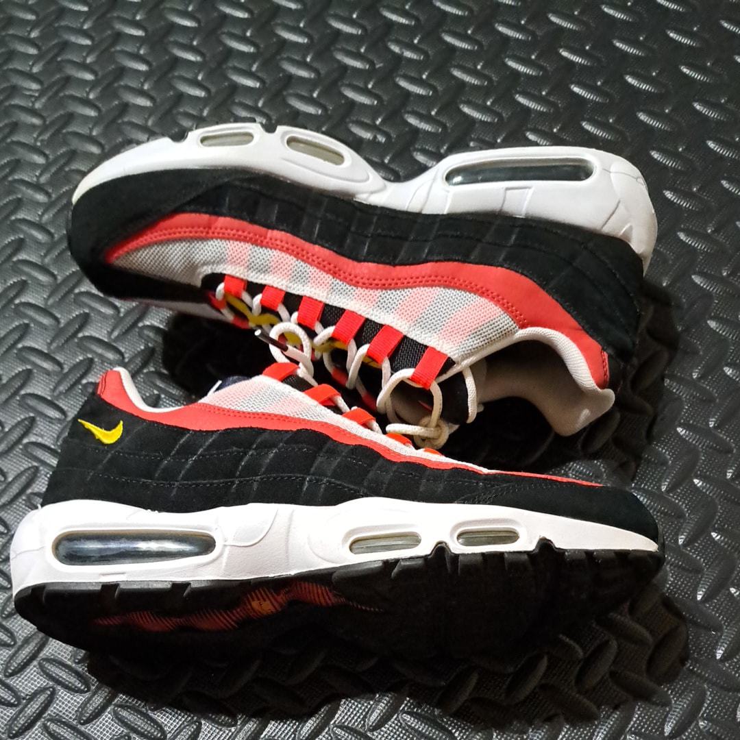 Nike Air Max 95 "Black/Crimson Yellow"