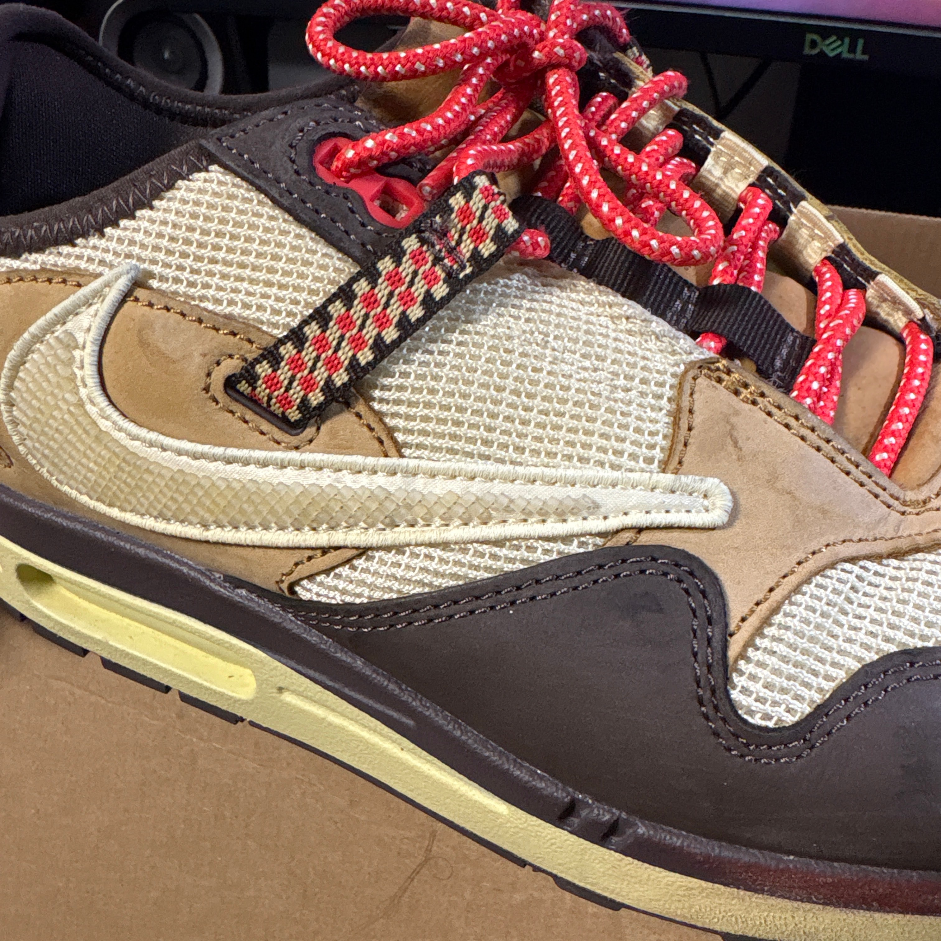 Travis Scott × Nike Air Max 1 "CACT.US Brown"
