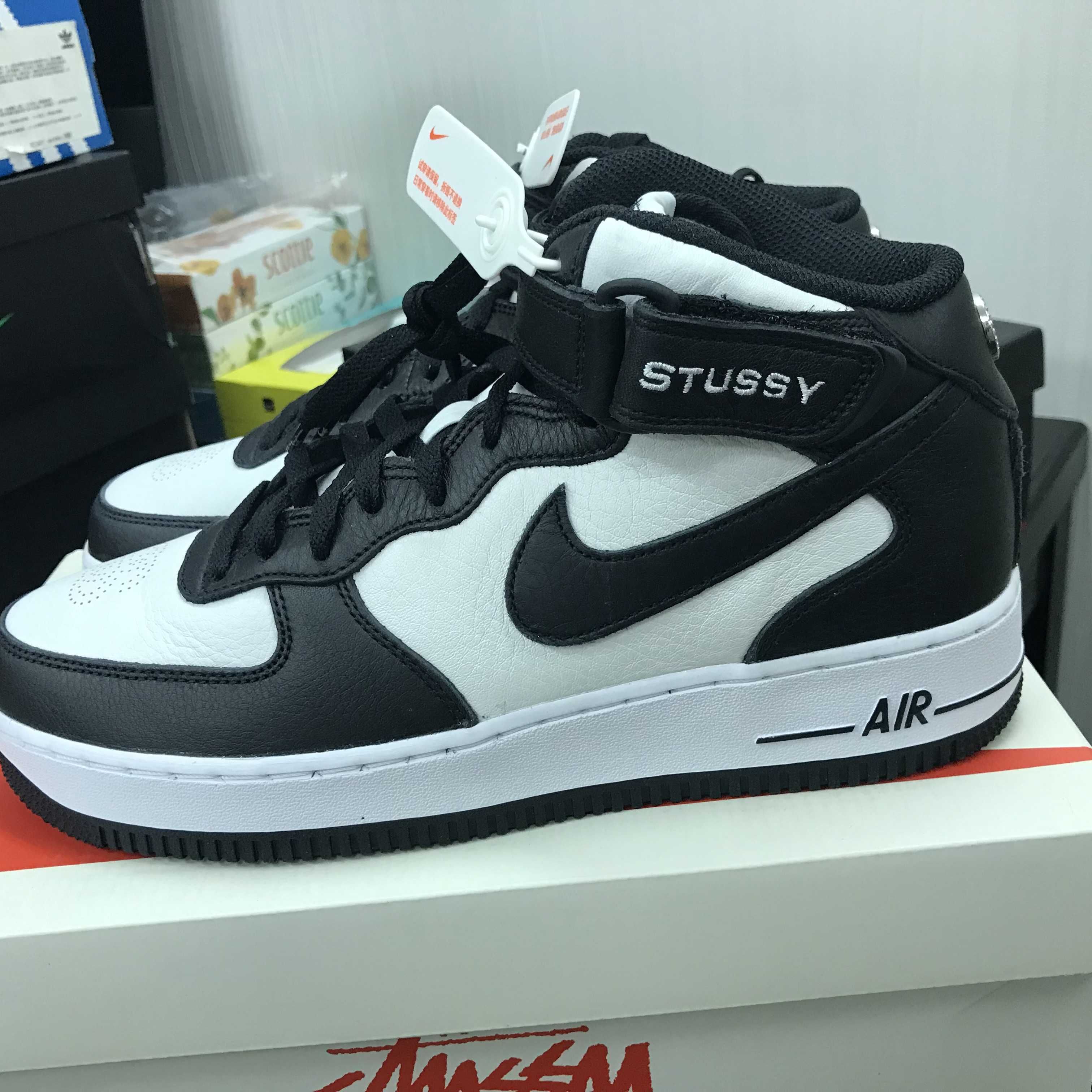 Stussy × Nike Air Force 1 Mid "Black and Light Bone"