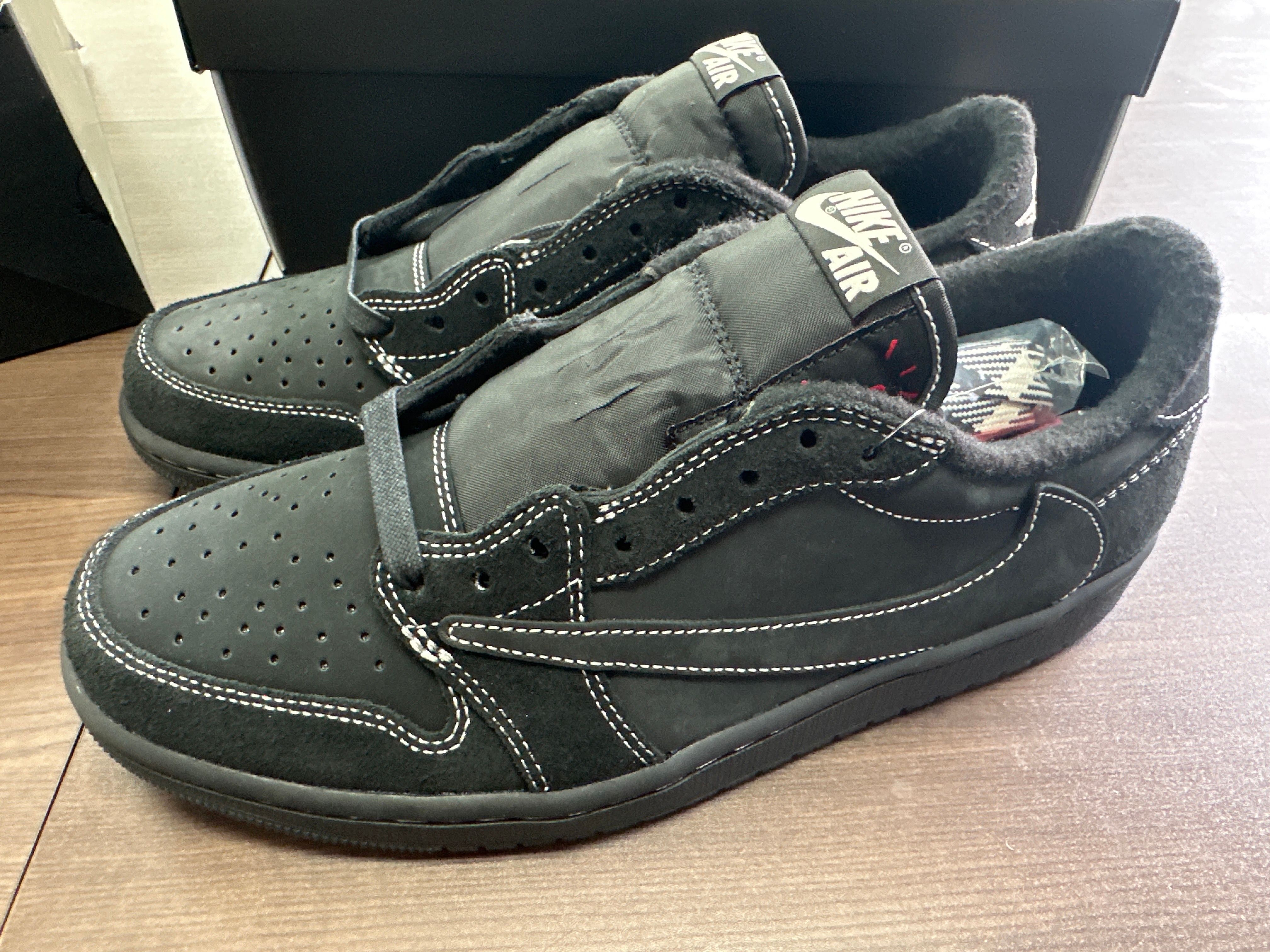Travis Scott × Nike Air Jordan 1 Low OG SP "Black Phantom"