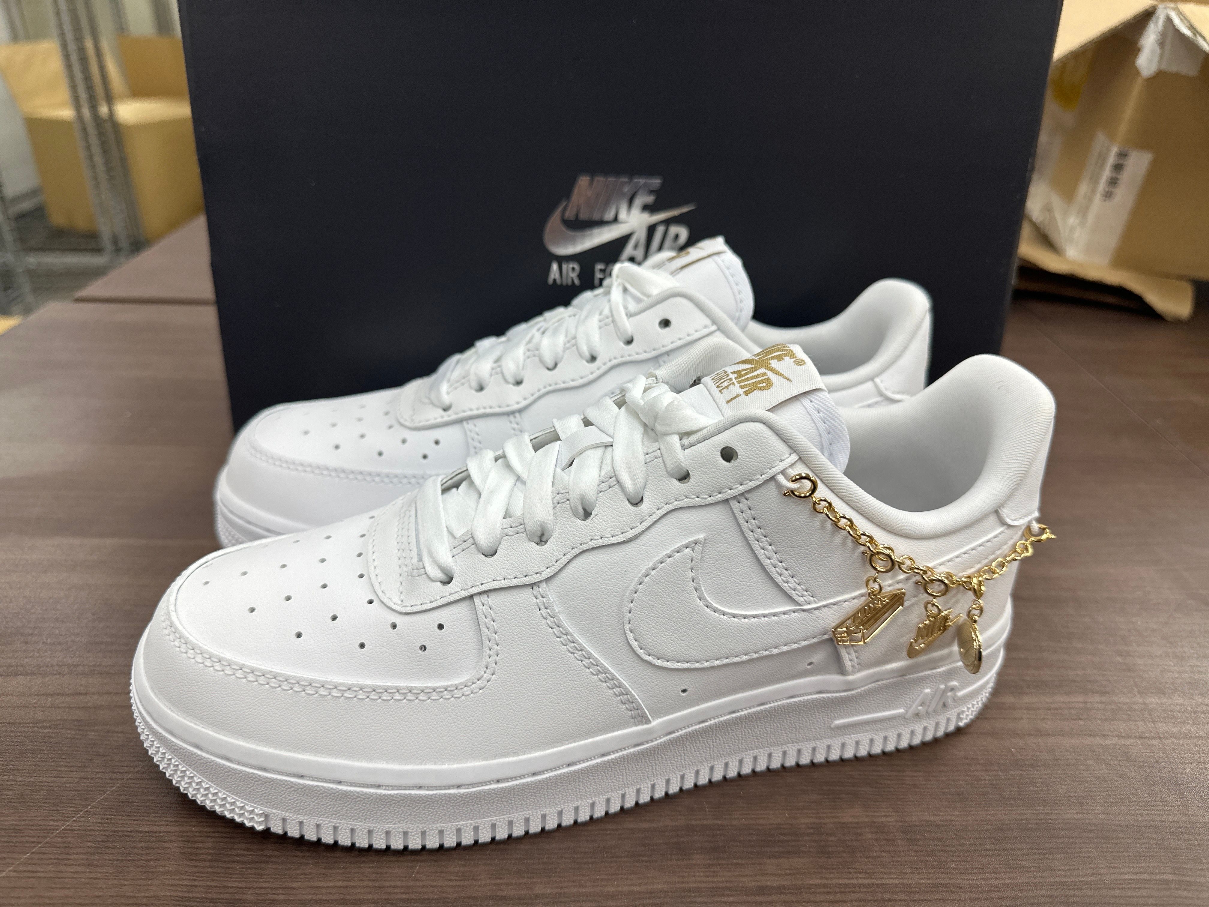 Nike Women's Air Force 1 Low "White Pendats"