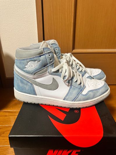 Nike Air Jordan 1 High OG "Hyper Royal"