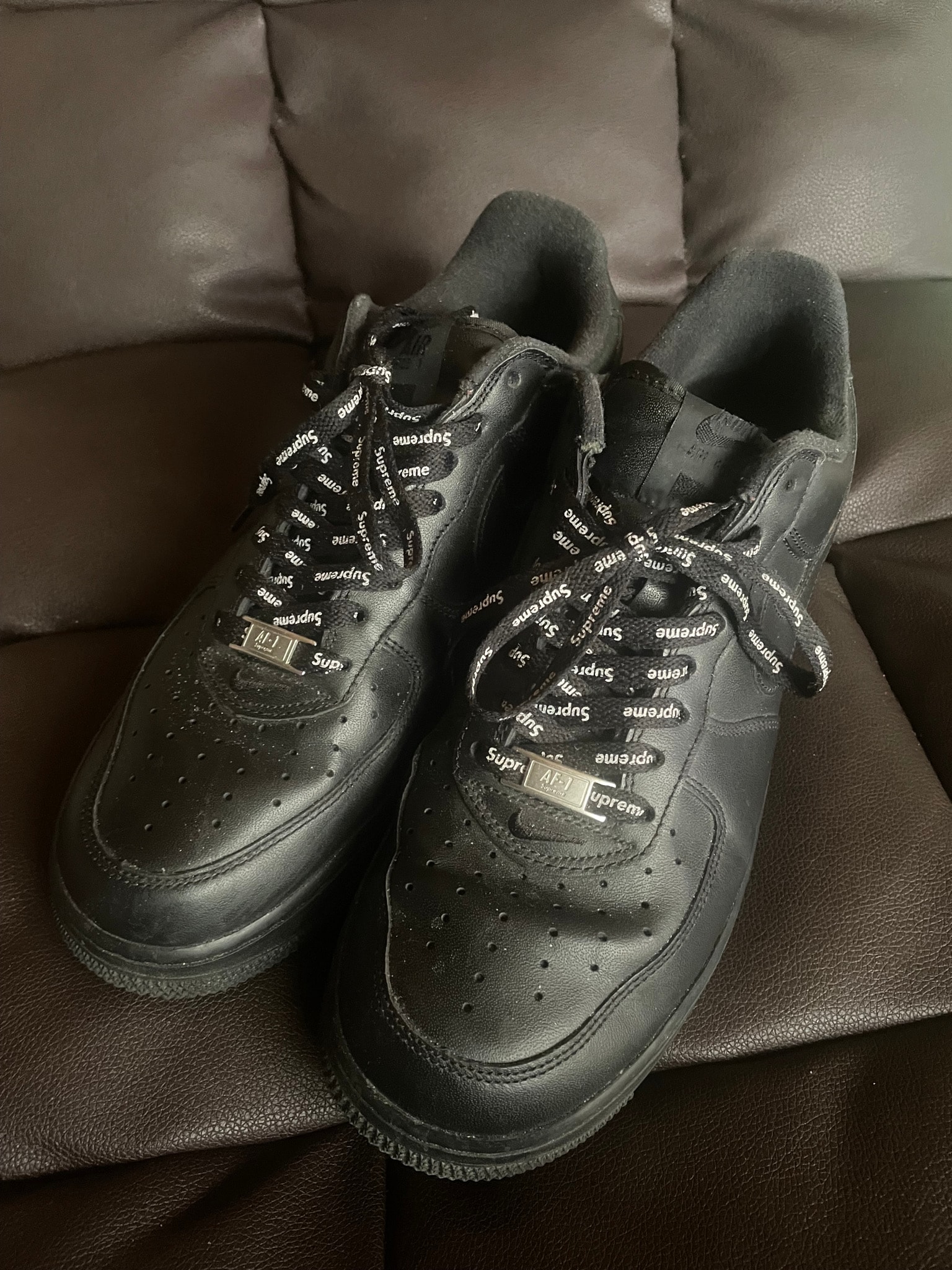 Supreme × Nike Air Force 1 Low "Black"