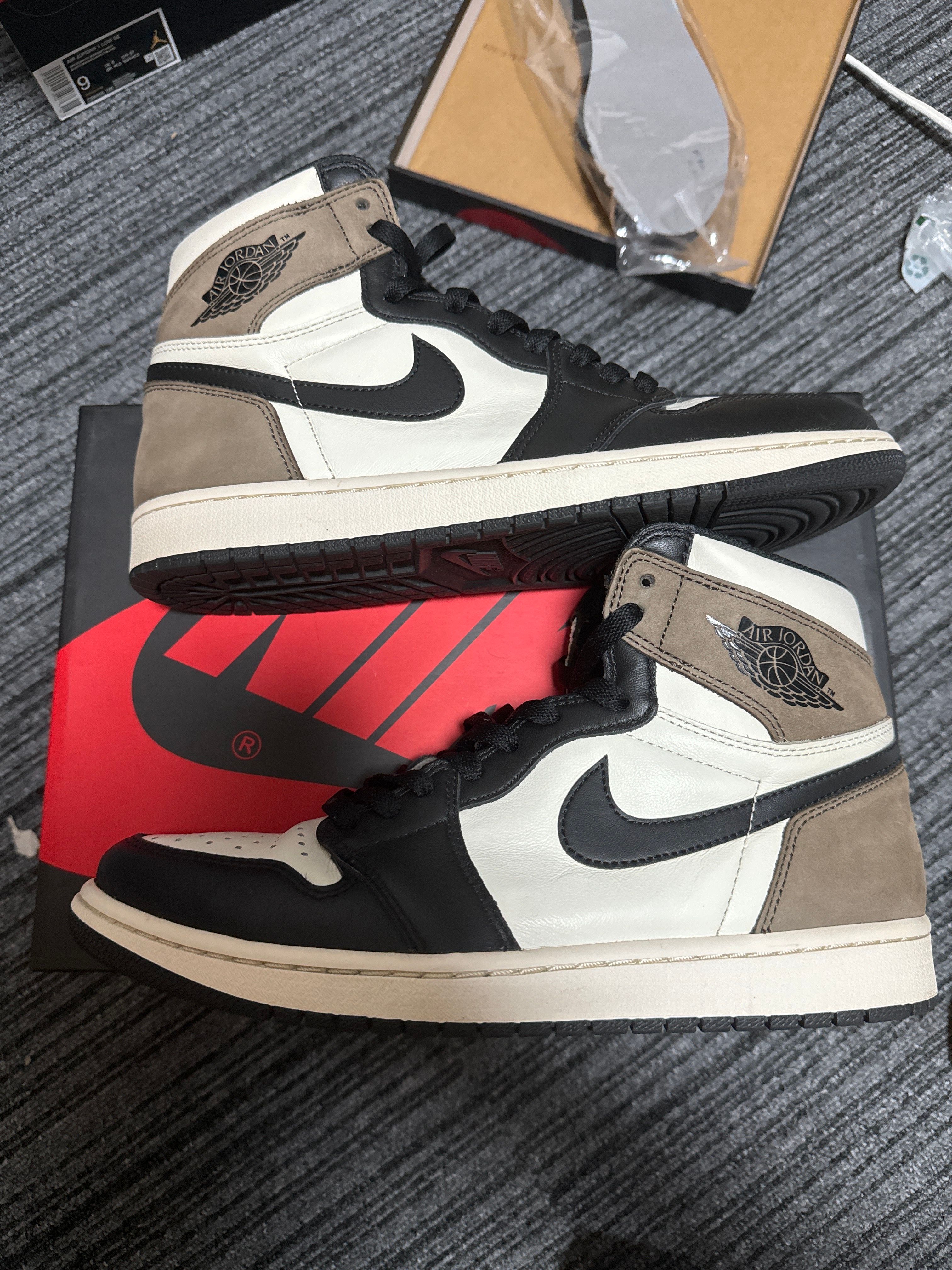 Nike Air Jordan 1 High OG "Sail/Dark Mocha/Black"