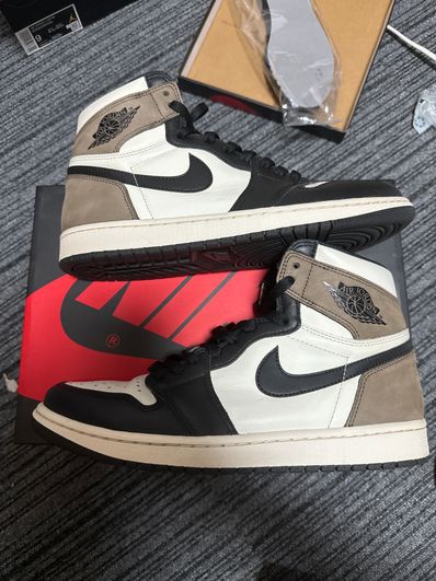 Nike Air Jordan 1 High OG "Sail/Dark Mocha/Black"