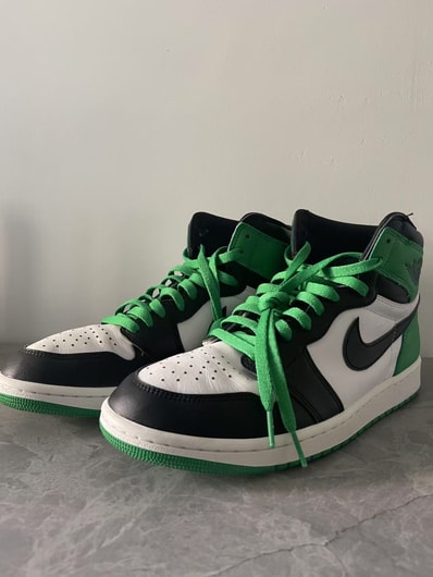 Nike Air Jordan 1 Retro High OG "Celtics/Black and Lucky Green" (2023)