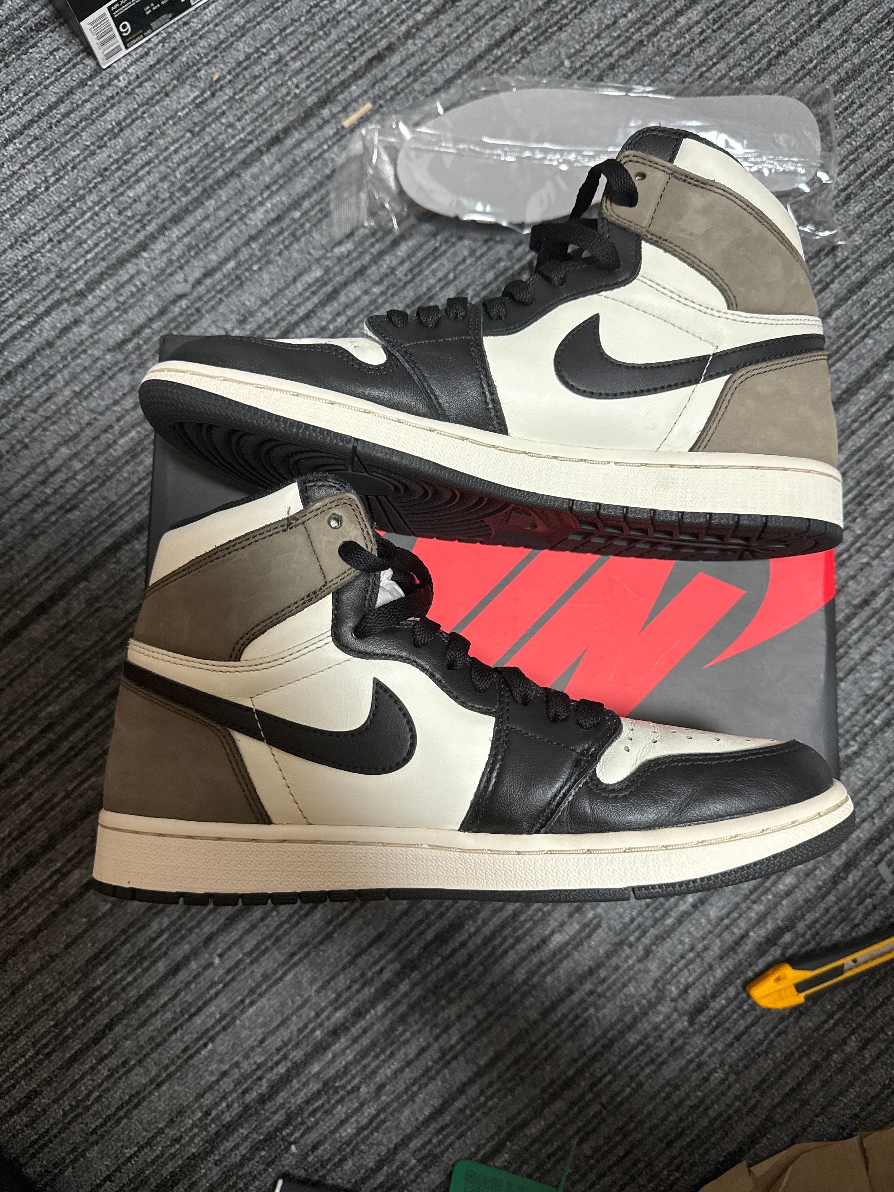 Nike Air Jordan 1 High OG "Sail/Dark Mocha/Black"