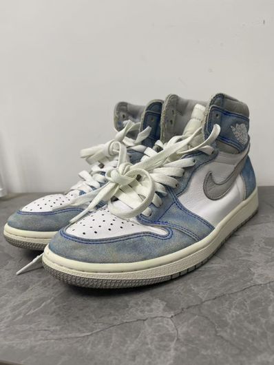 Nike Air Jordan 1 High OG "Hyper Royal"