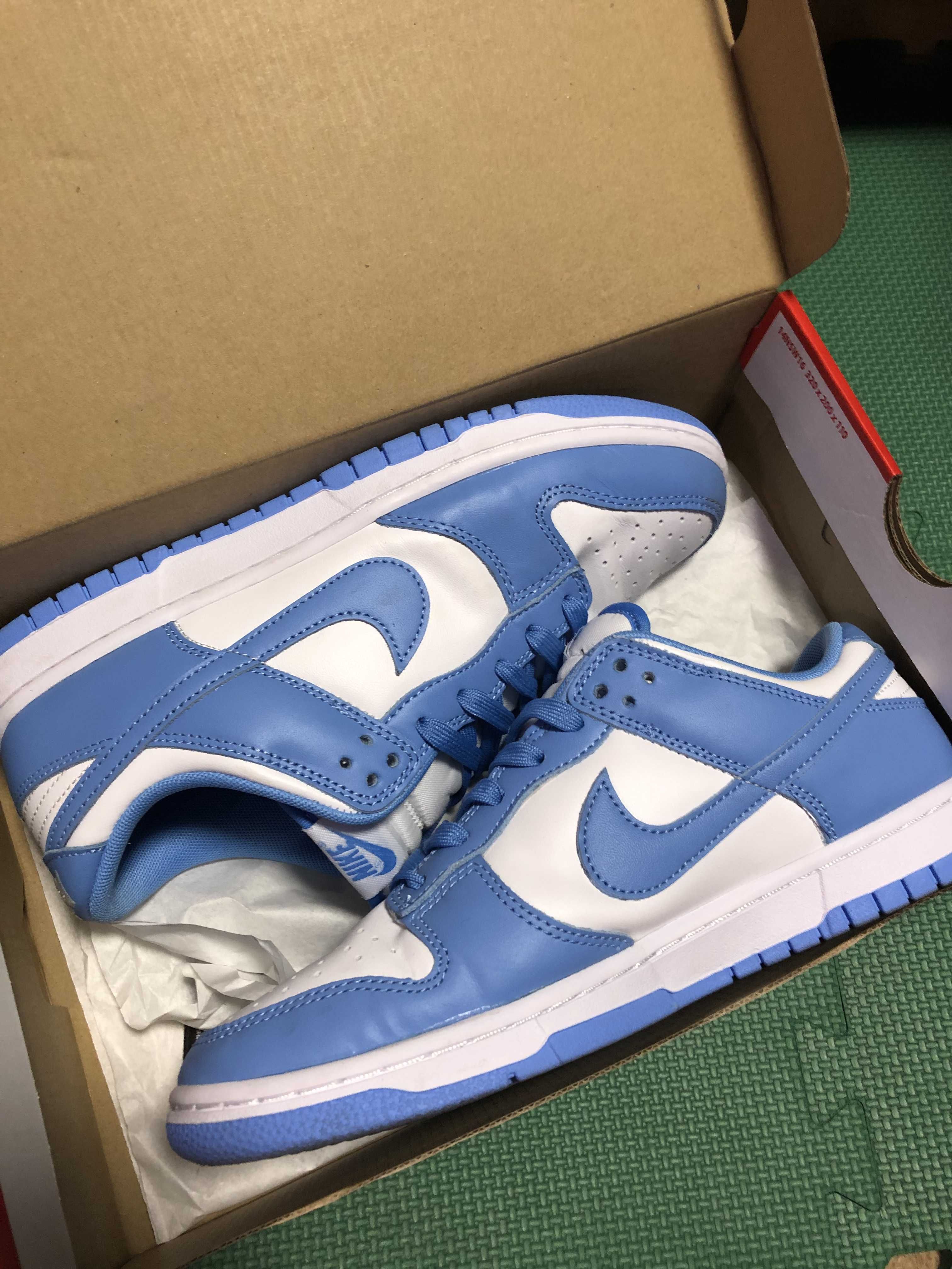 Nike Dunk Low "University Blue"