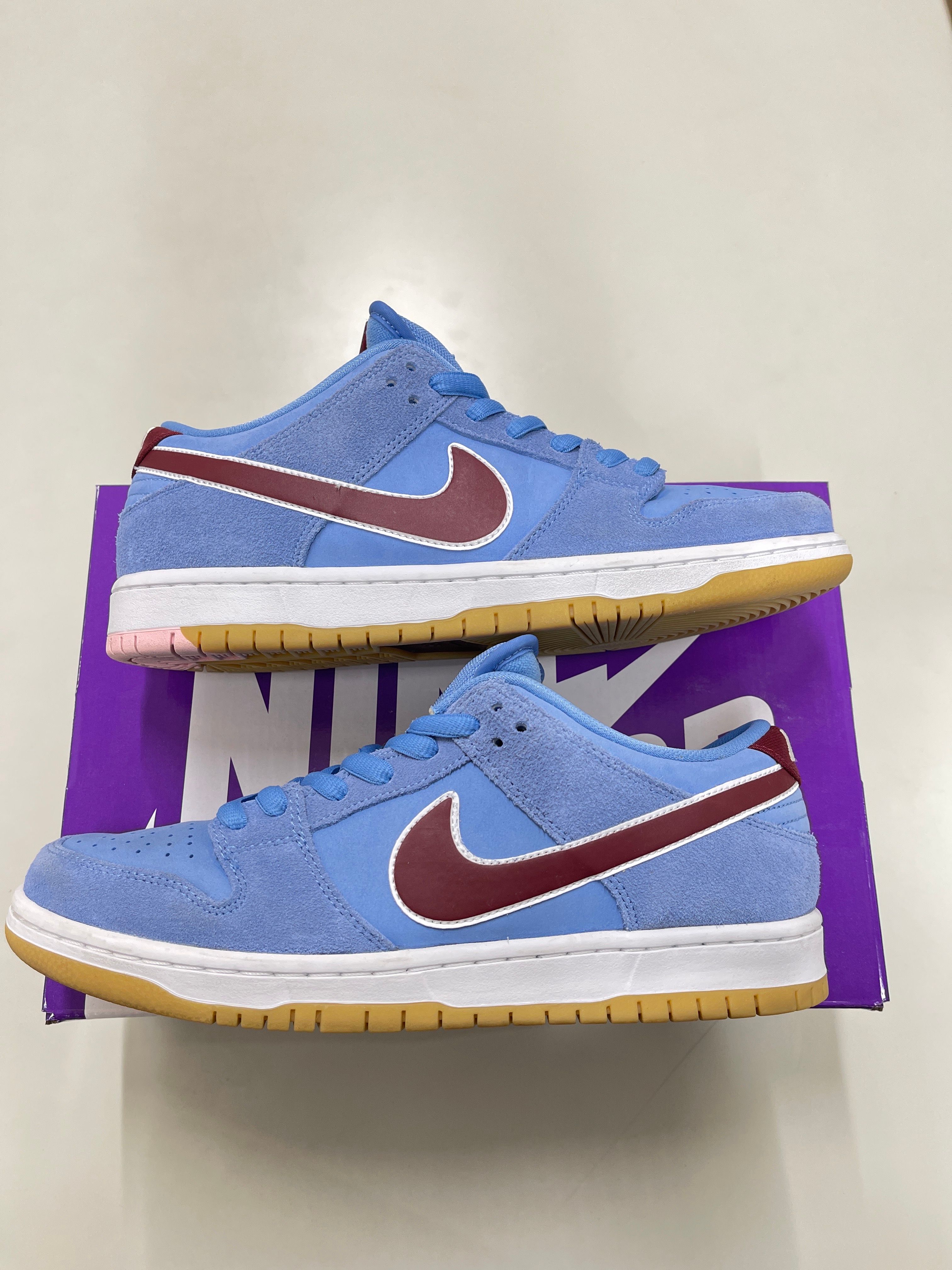 Nike SB Dunk Low Pro "Philadelphia Phillies/Valor Blue and Team Maroon"