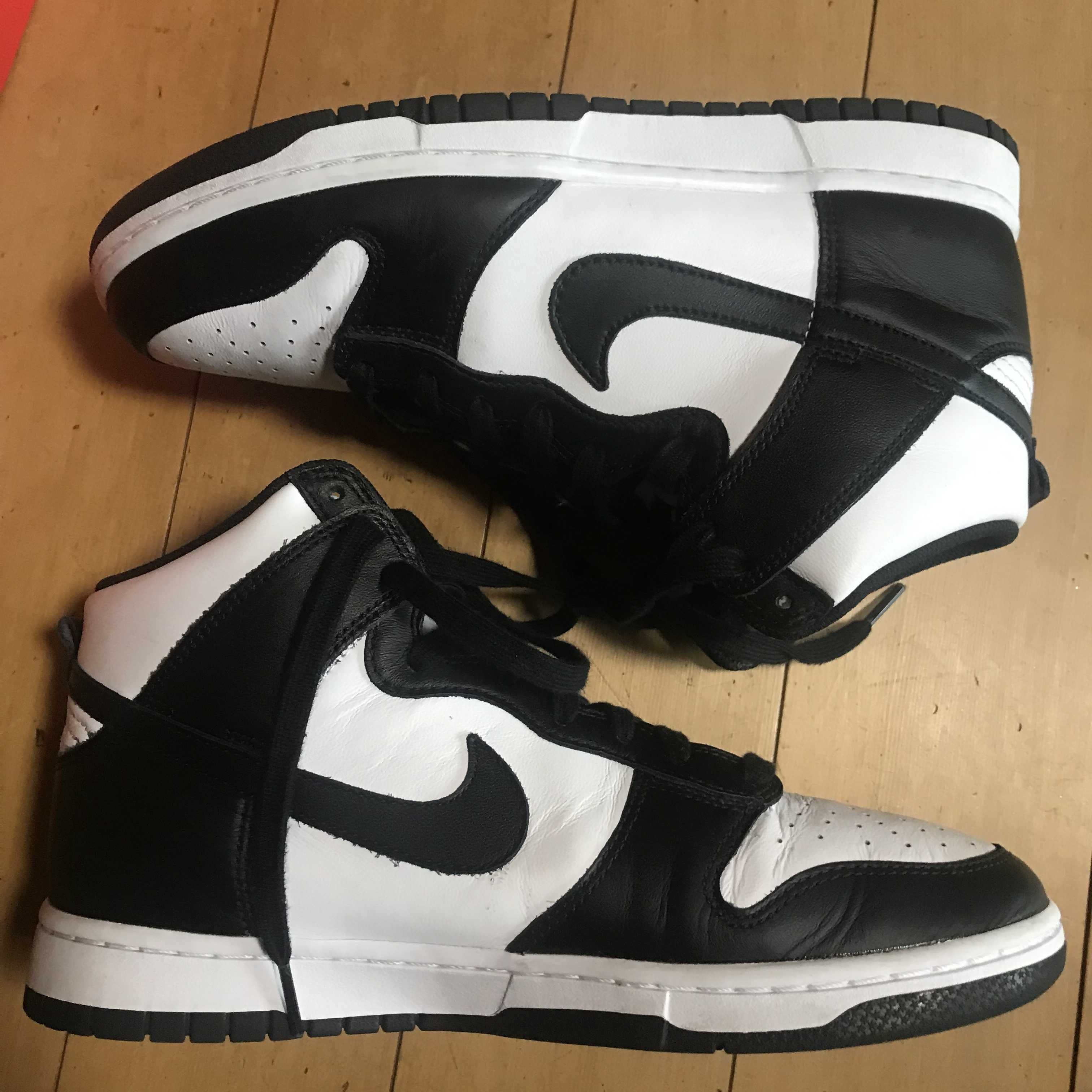 Nike Dunk High "Black and White"