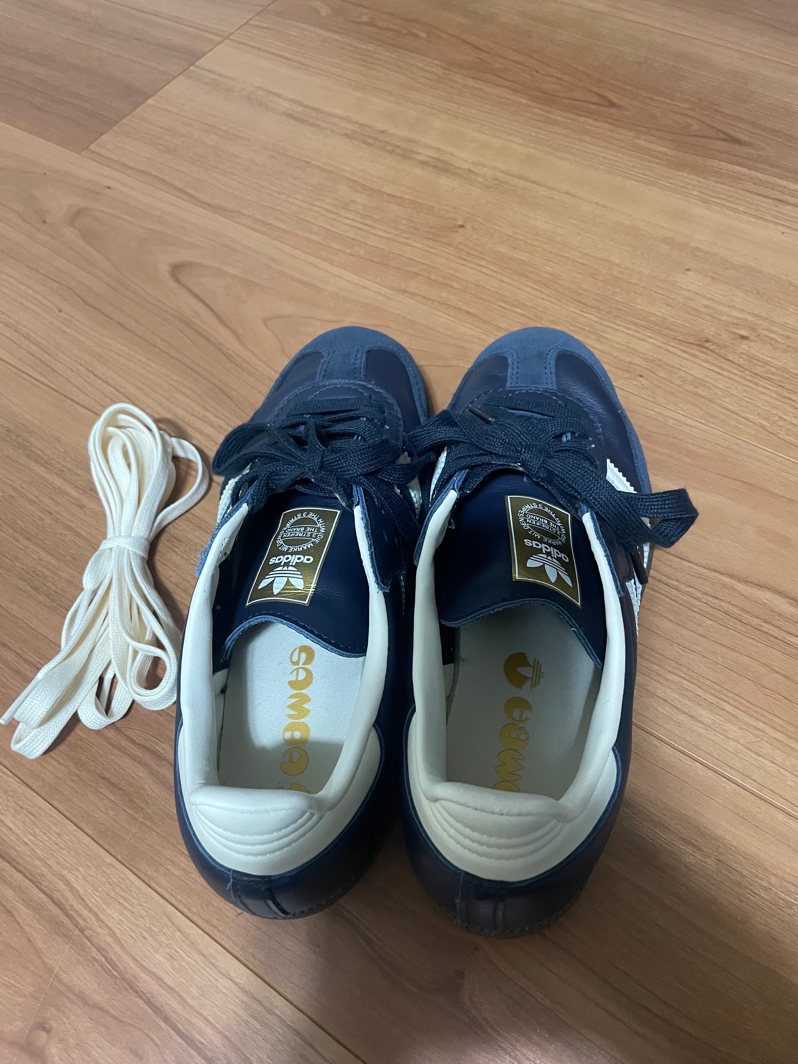 アディダス サンバ OG "ナイトネイビー"