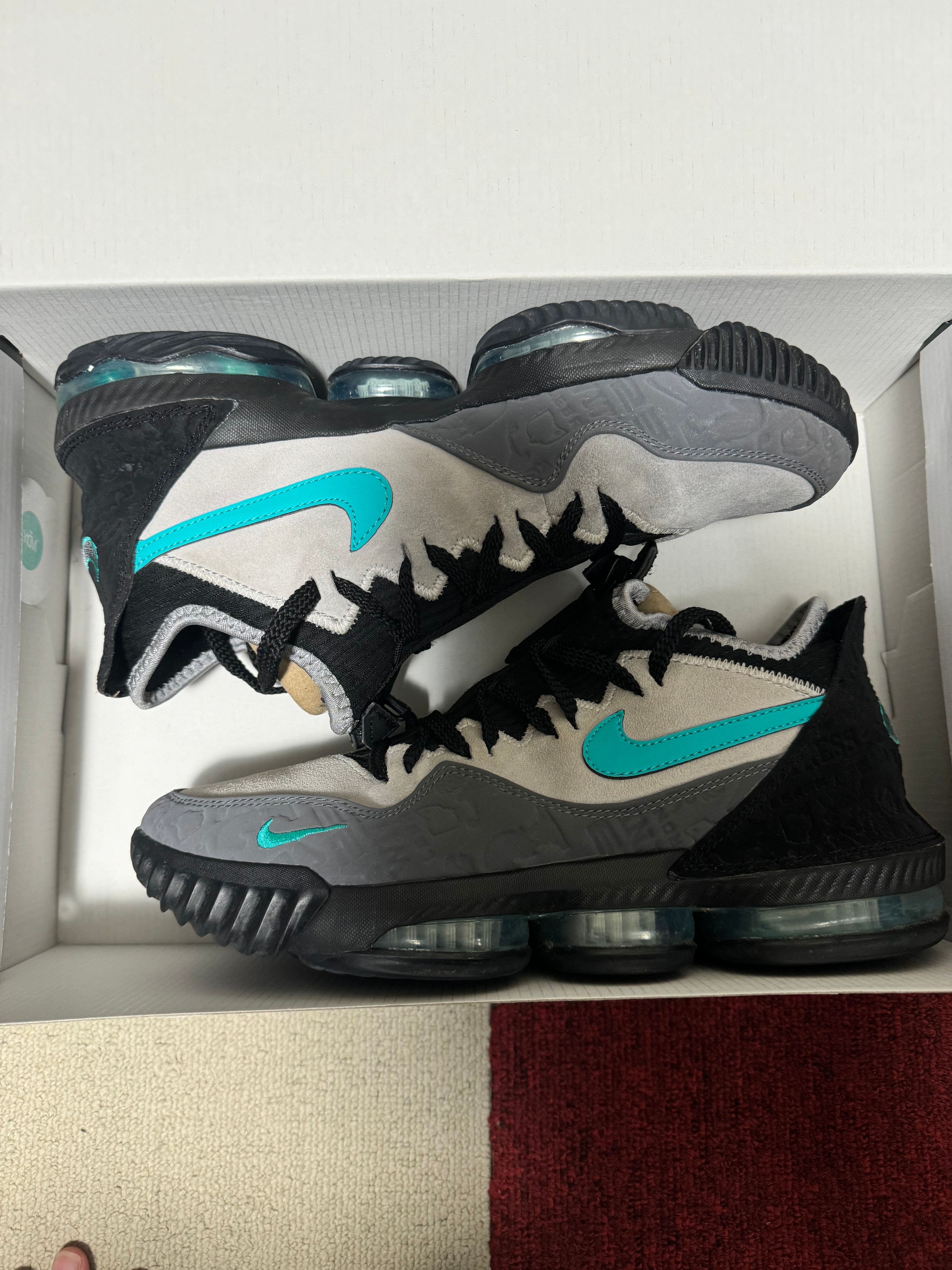 atmos × Nike LeBron 16 "Clear Jade"