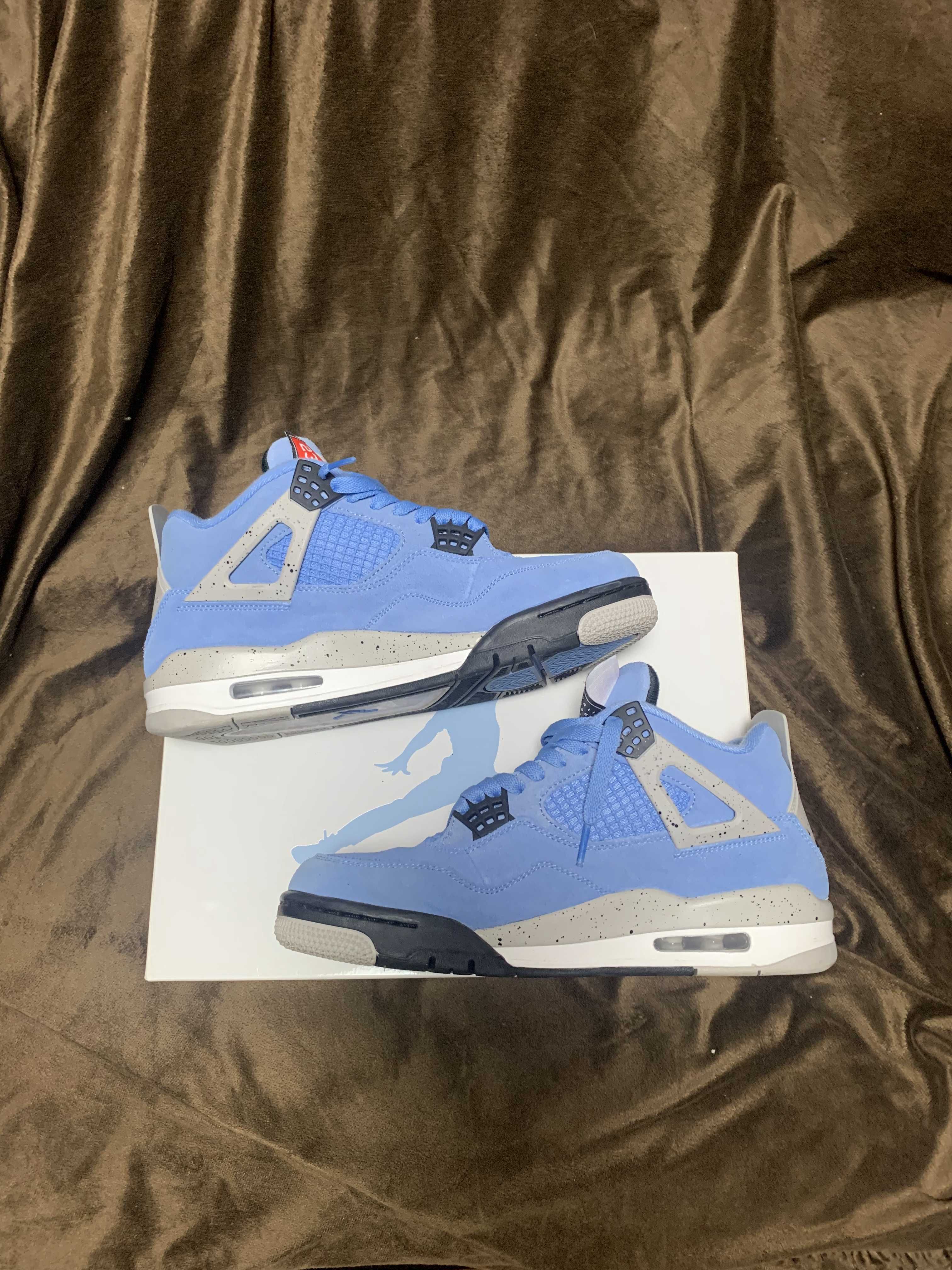 Nike Air Jordan 4 "University Blue"