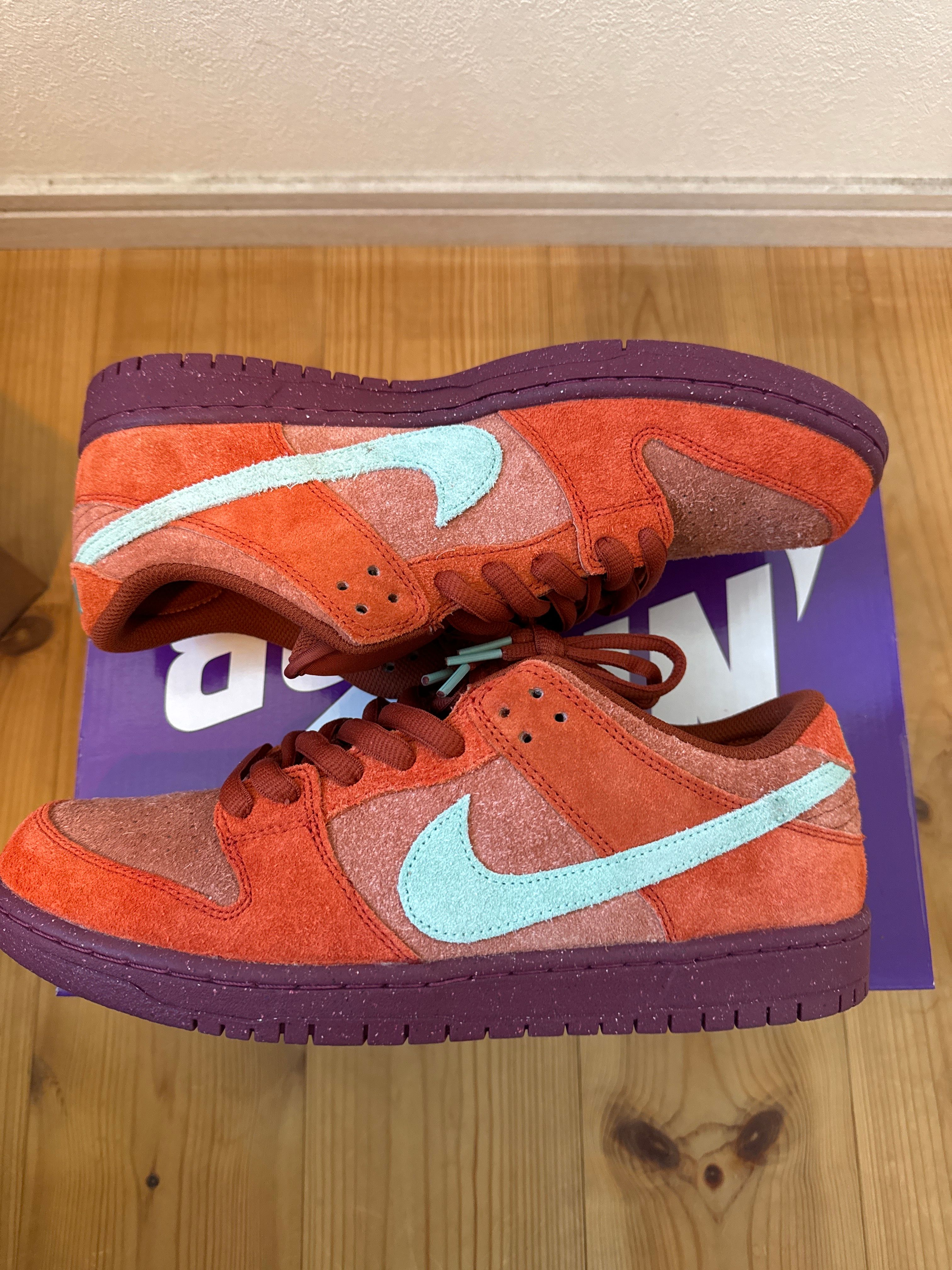 Nike SB Dunk Low Pro PRM "Mystic Red and Rosewood"