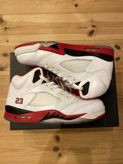Nike Air Jordan 5 Retro "Fire Red/Black Tongue" (2013)