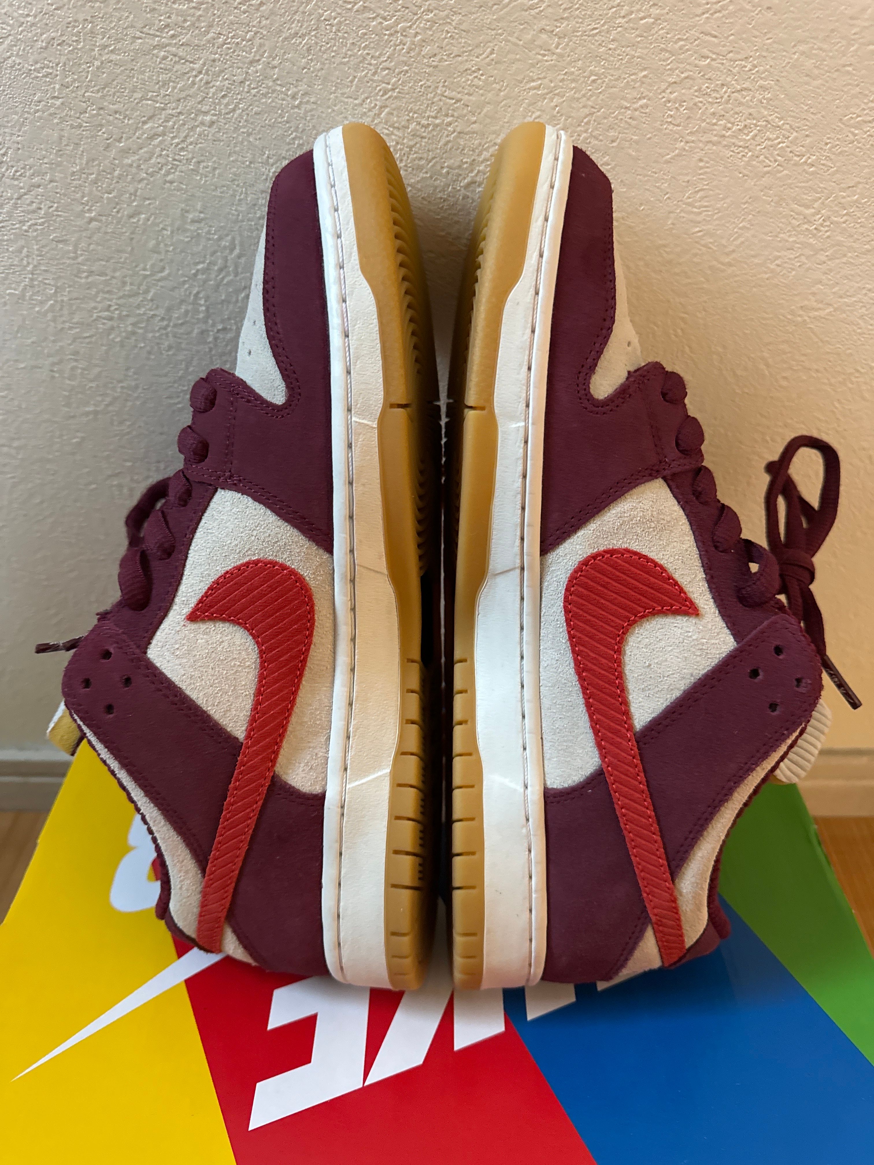 Skate Like a Girl × Nike SB Dunk Low Pro "Dark Beetroot"