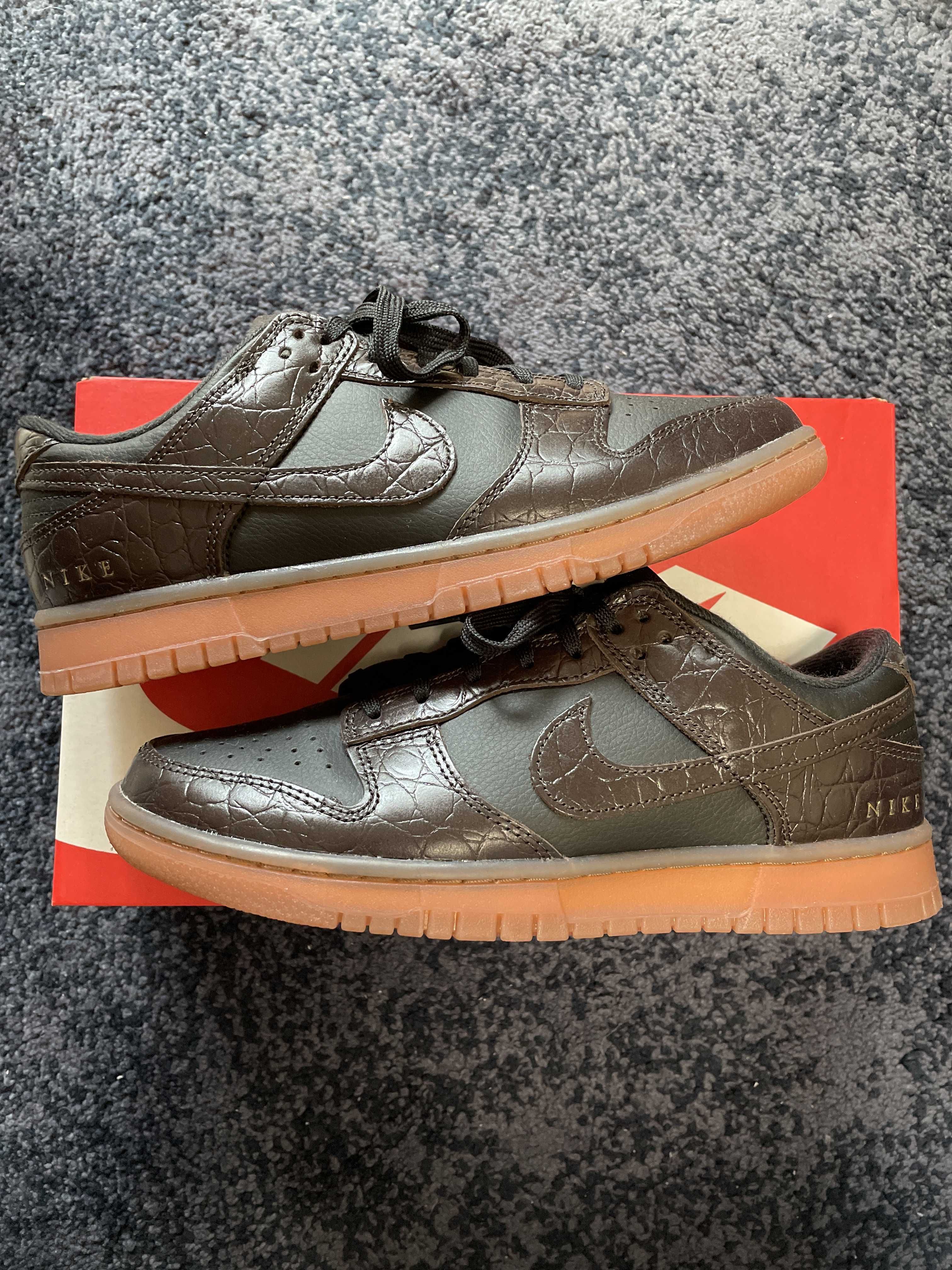 Nike Dunk Low "Velvet Brown and Black"