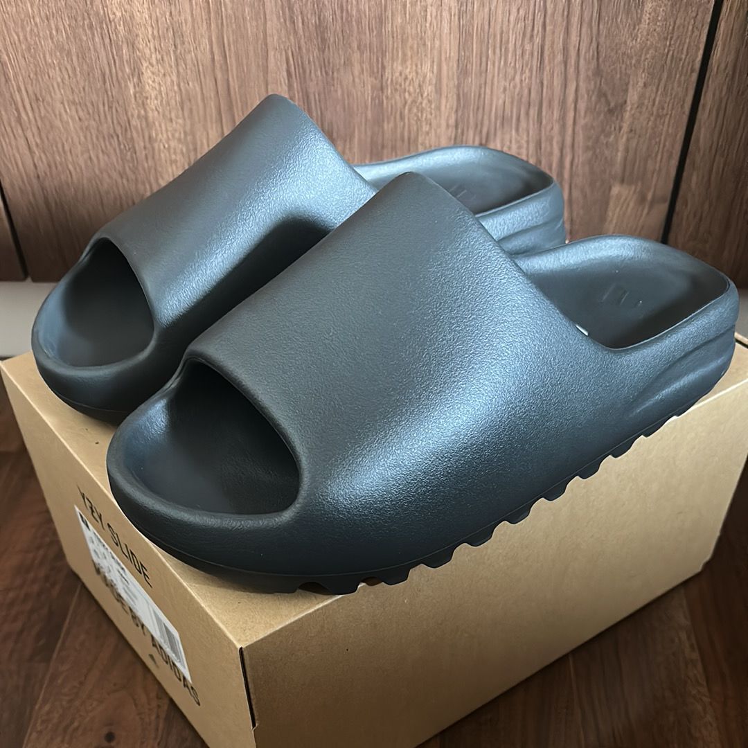 adidas YEEZY Slide "Onyx"