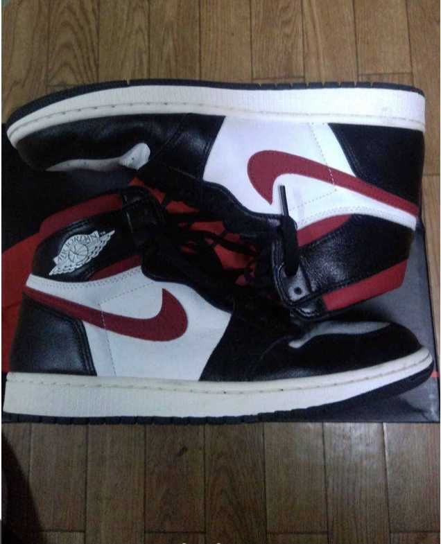 Nike Air Jordan 1 Retro High "Black/White/Sail/Gym Red"