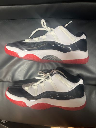 Nike Air Jordan 11 Low "Gym Red"