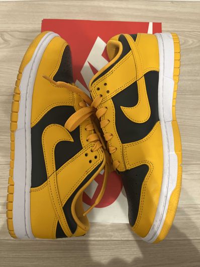 Nike Dunk Low "Championship Goldenrod"