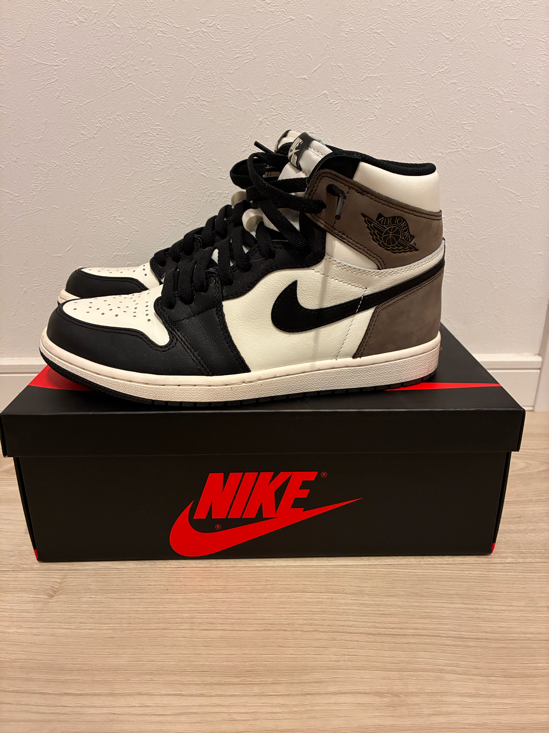 Nike Air Jordan 1 High OG "Sail/Dark Mocha/Black"