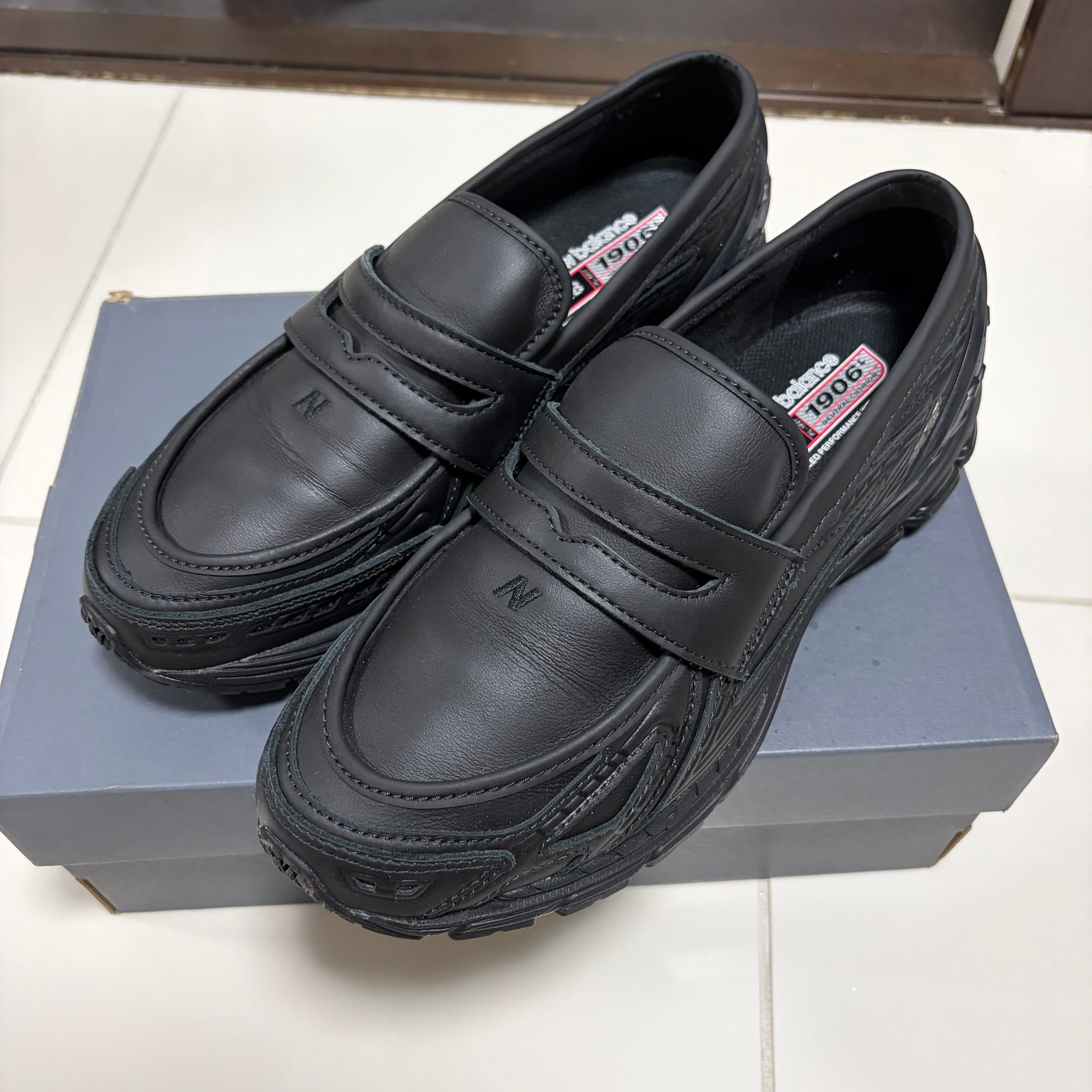 New Balance 1906L "Triple Black"