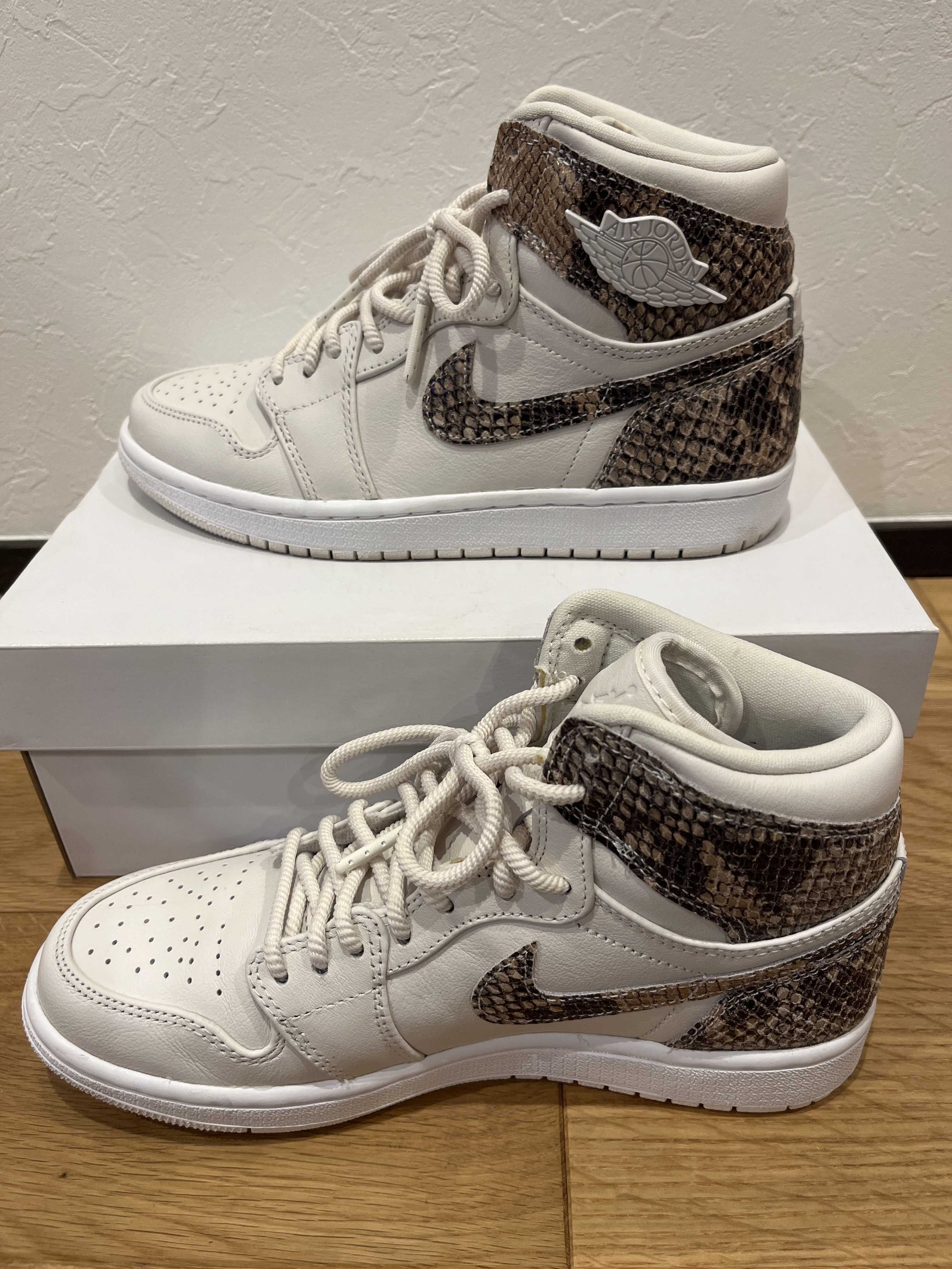 Nike Women's Air Jordan 1 Retro High "White Snake"
