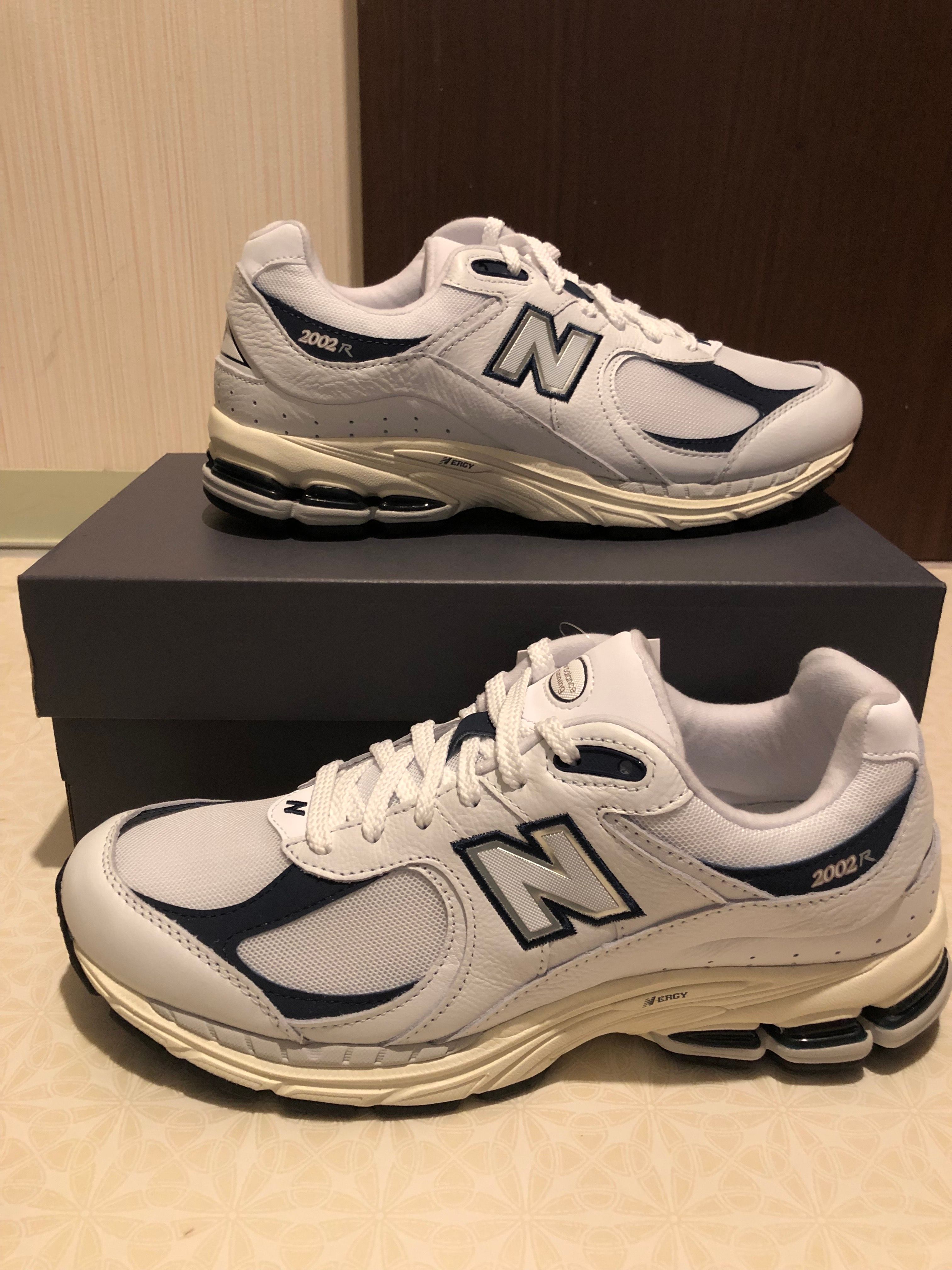 New Balance 2002R "White/Navy"