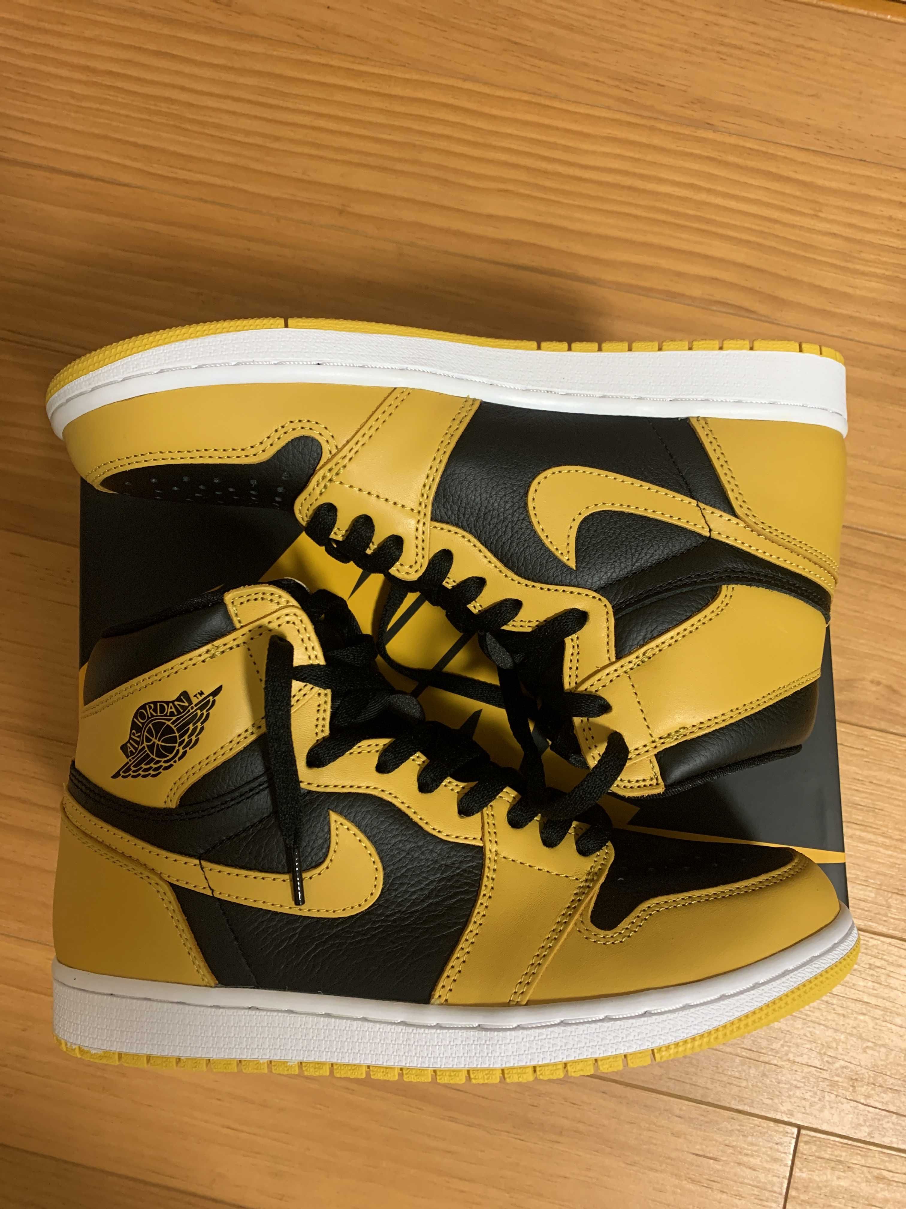 Nike Air Jordan 1 High OG "Pollen"