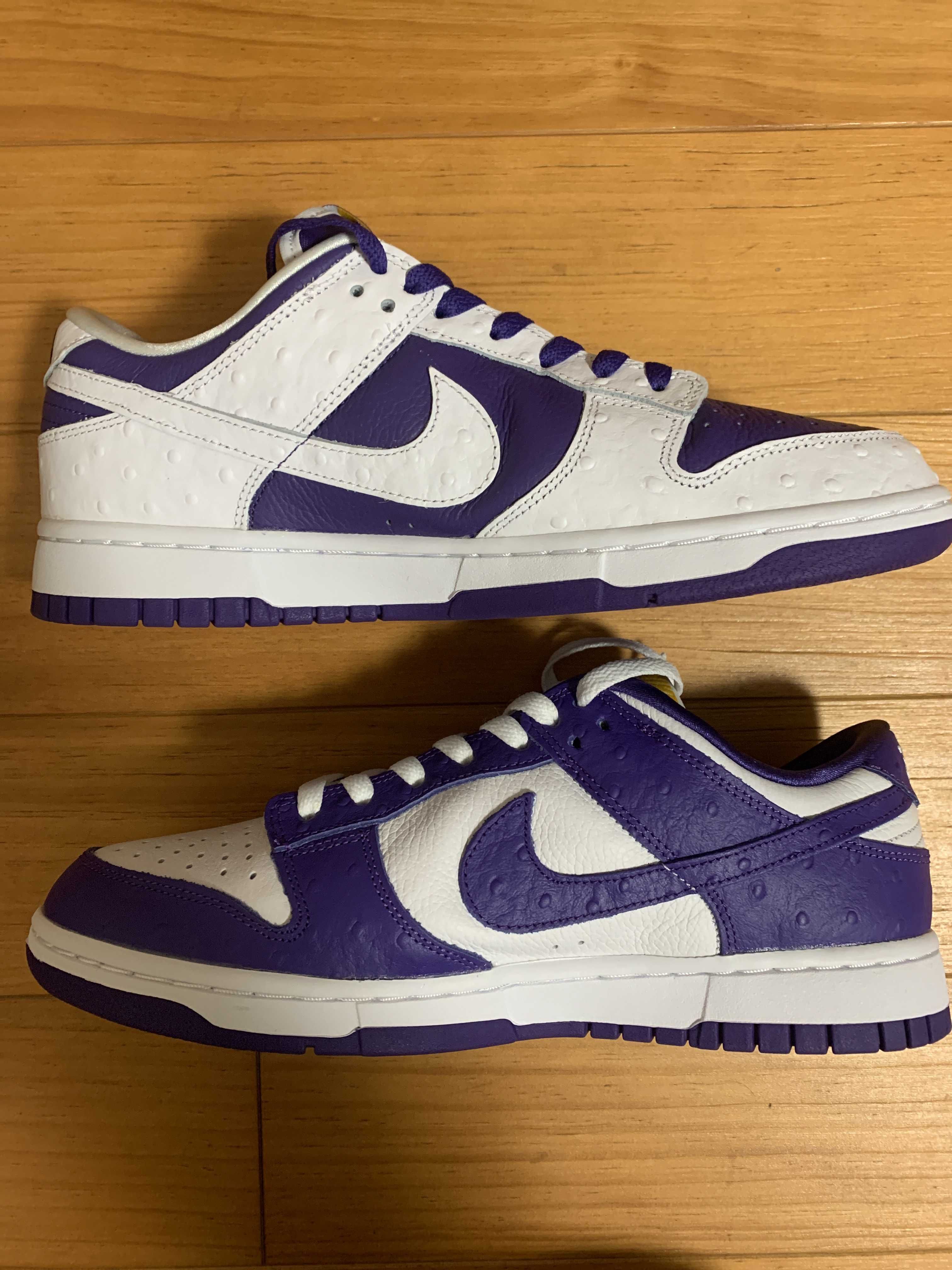 Nike Women's Dunk Low "Made You Look"