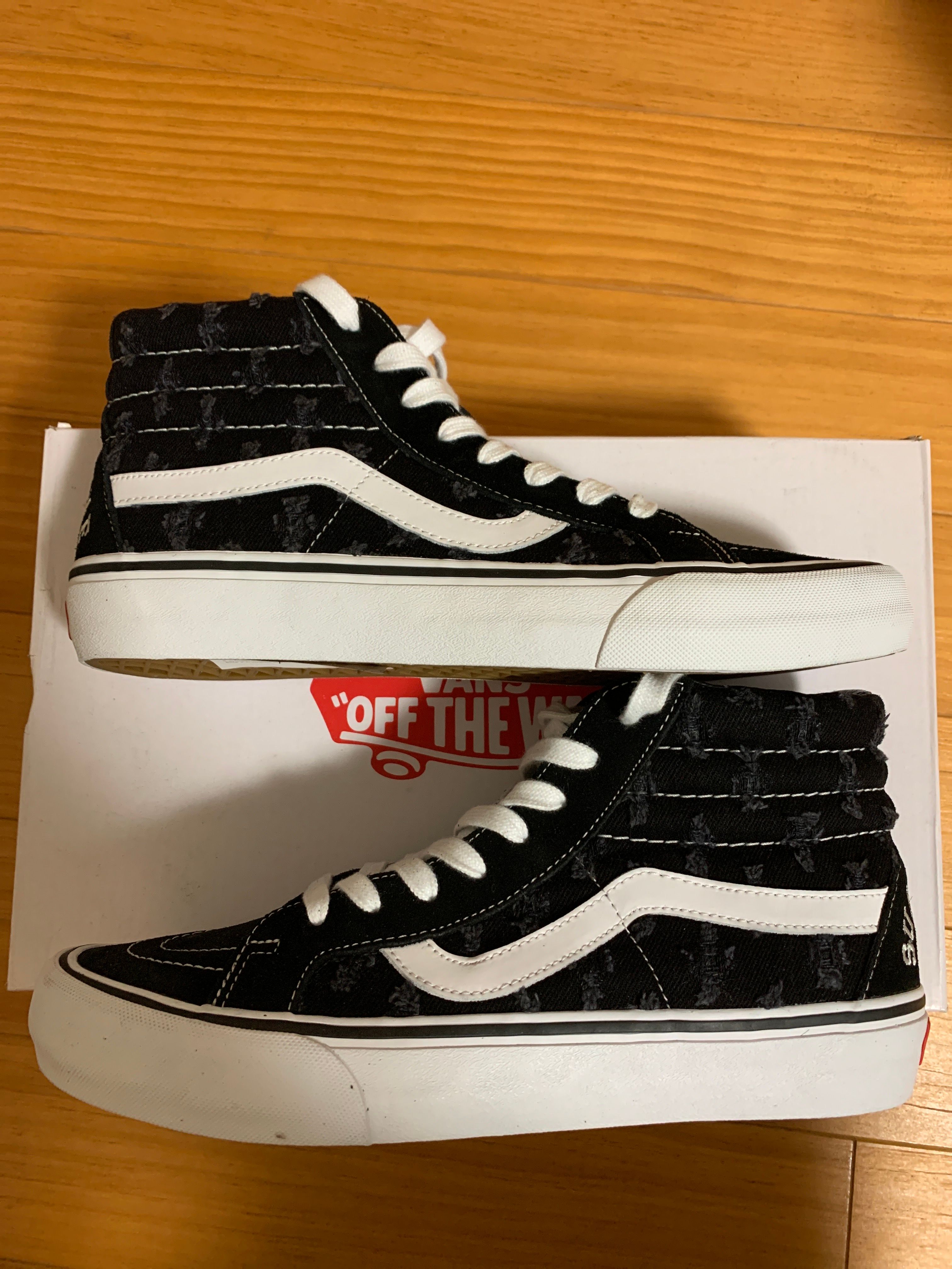 Supreme × Vans Sk8-Hi Hole Punch Denim "Black"
