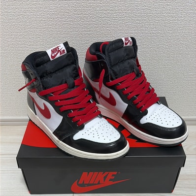 Nike Air Jordan 1 Retro High "Black/White/Sail/Gym Red"