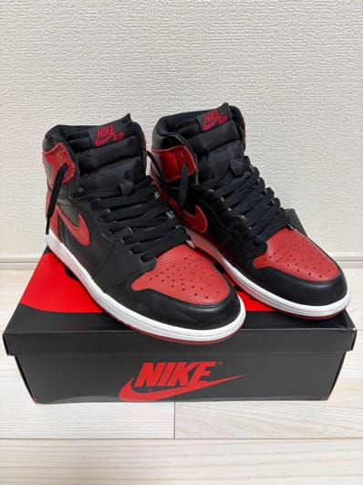 Nike Air Jordan 1 Retro High OG "Bred/Banned"
