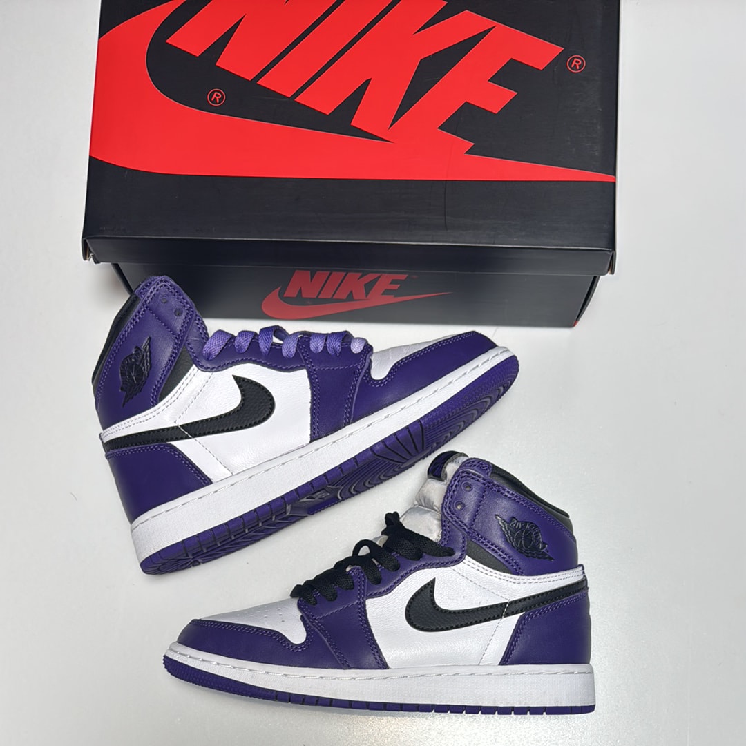 ナイキ GS エアジョーダン1 レトロ ハイ OG "コートパープル/ホワイト-ブラック" (キッズ)