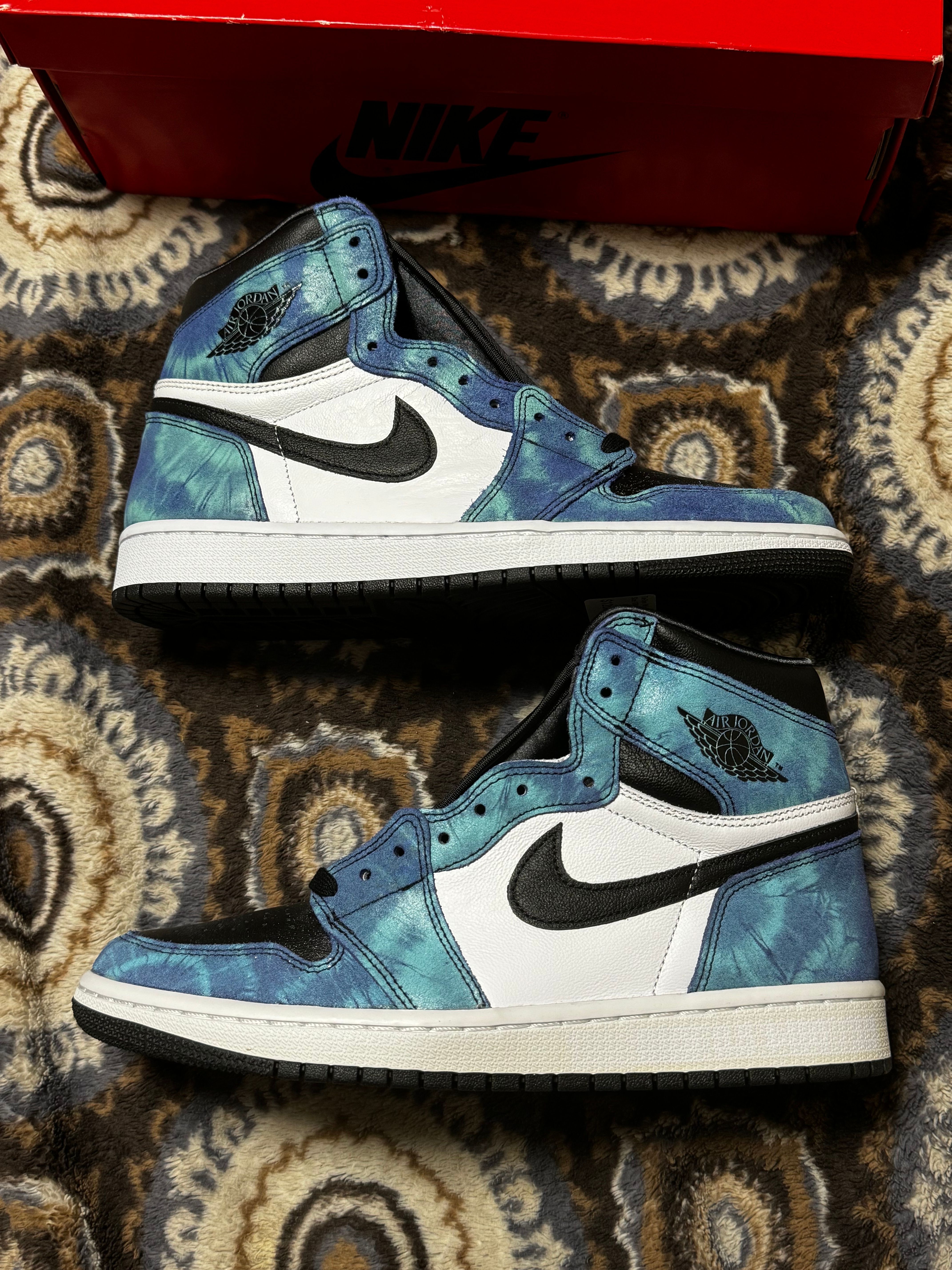 Nike Women's Air Jordan 1 High OG "Tie-Dye"